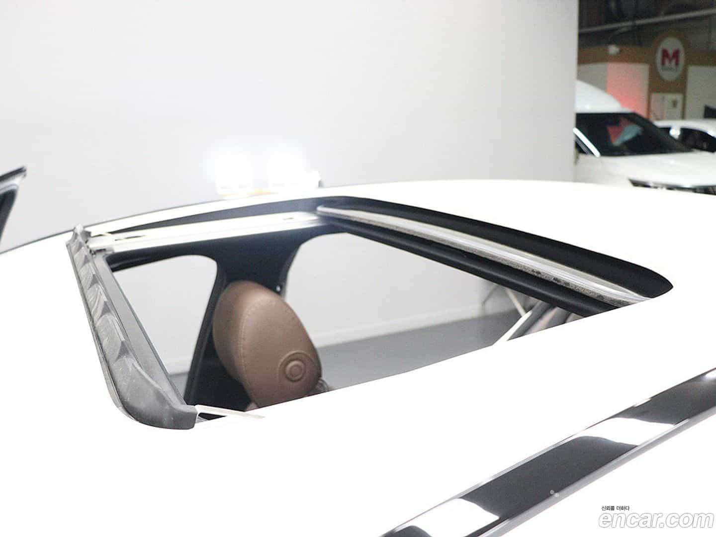 E-Class Mercedes-Benz 2021.3-OPTION-016