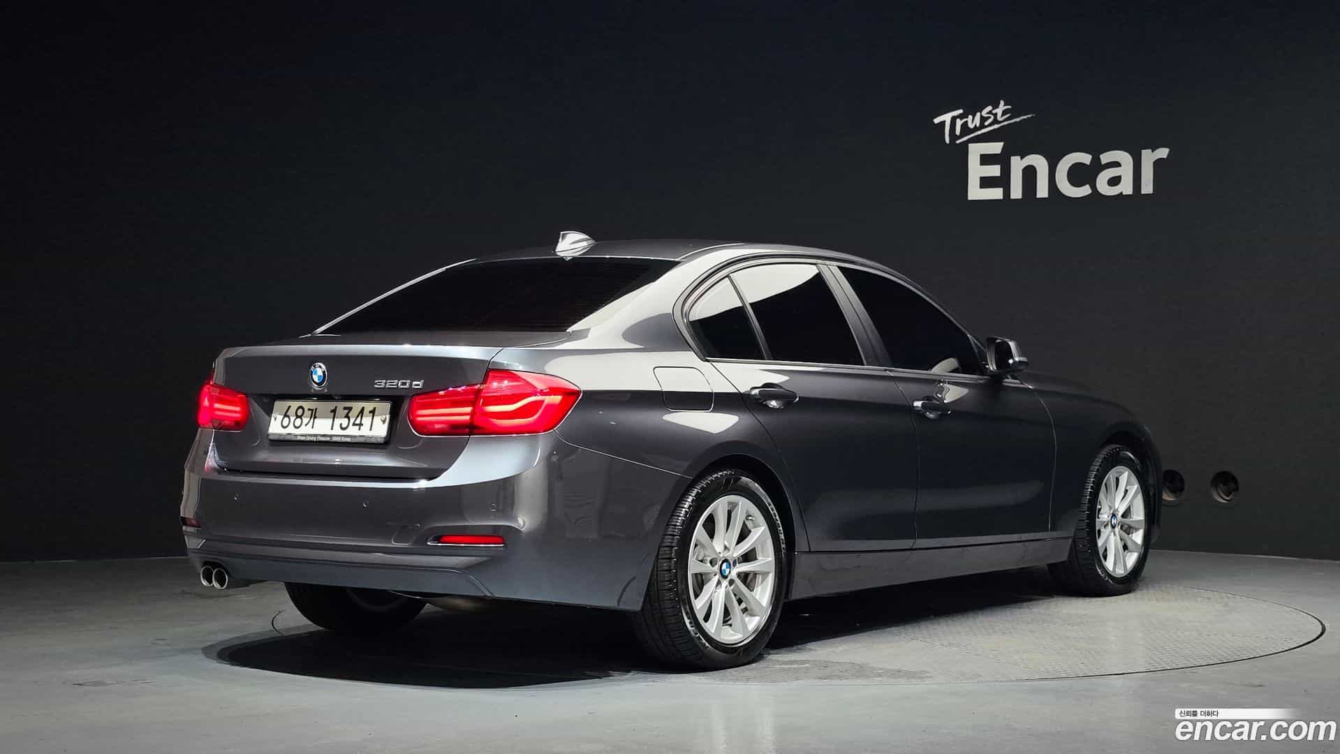 3-Series BMW 2018.11-OUTER-002