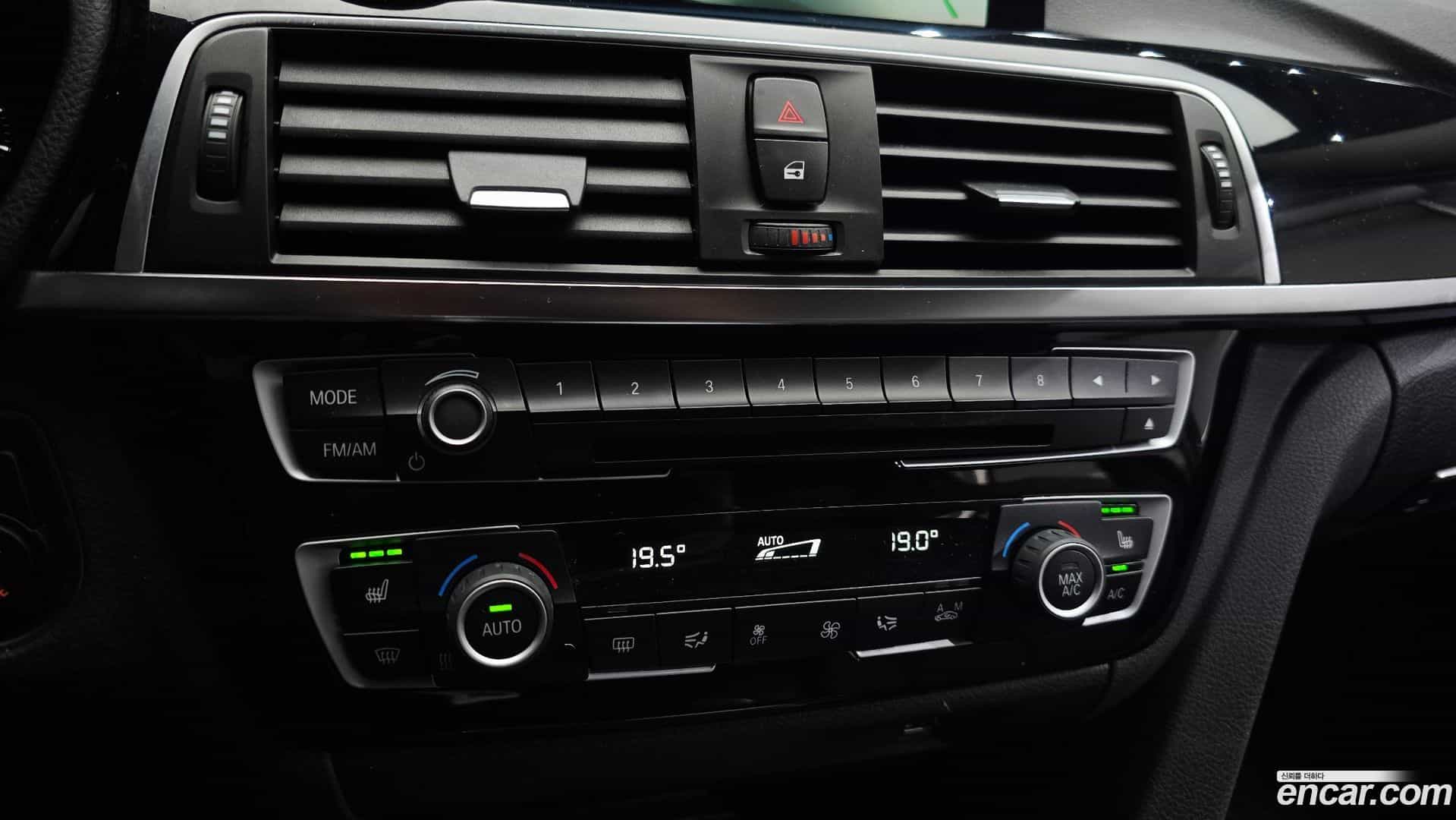 3-Series BMW 2018.11-OPTION-045
