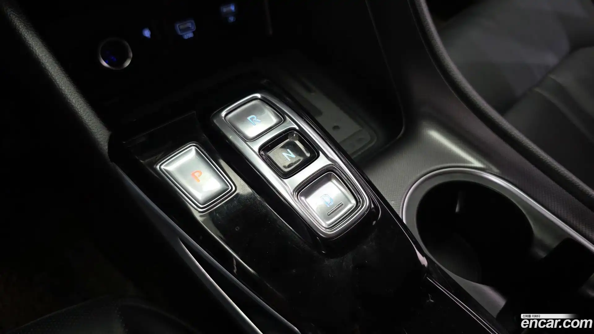Sonata Hyundai 2019.6-INNER-009