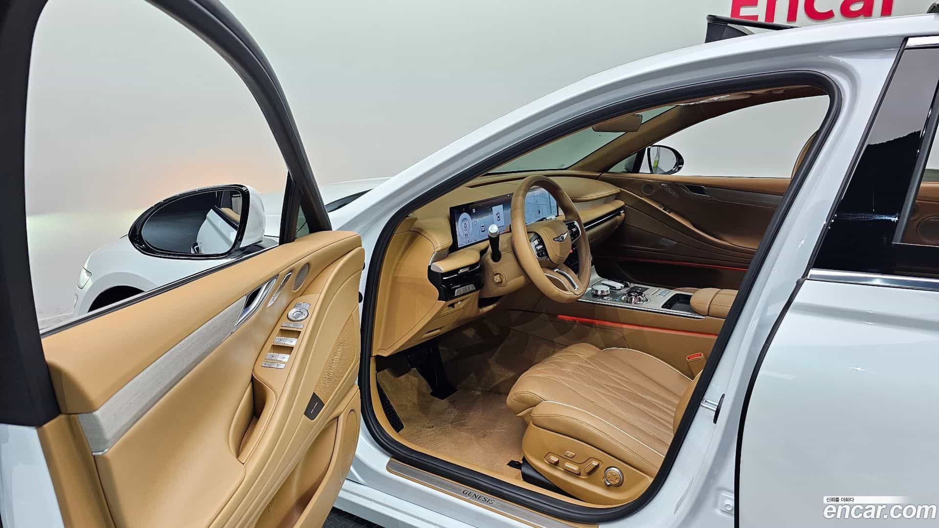 G80 Genesis 2024.6-INNER-010