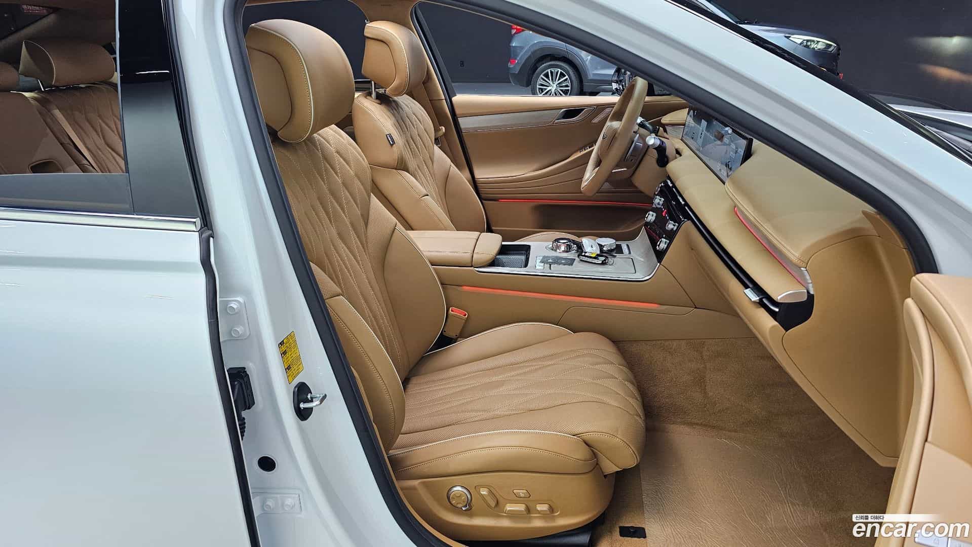 G80 Genesis 2024.6-INNER-036