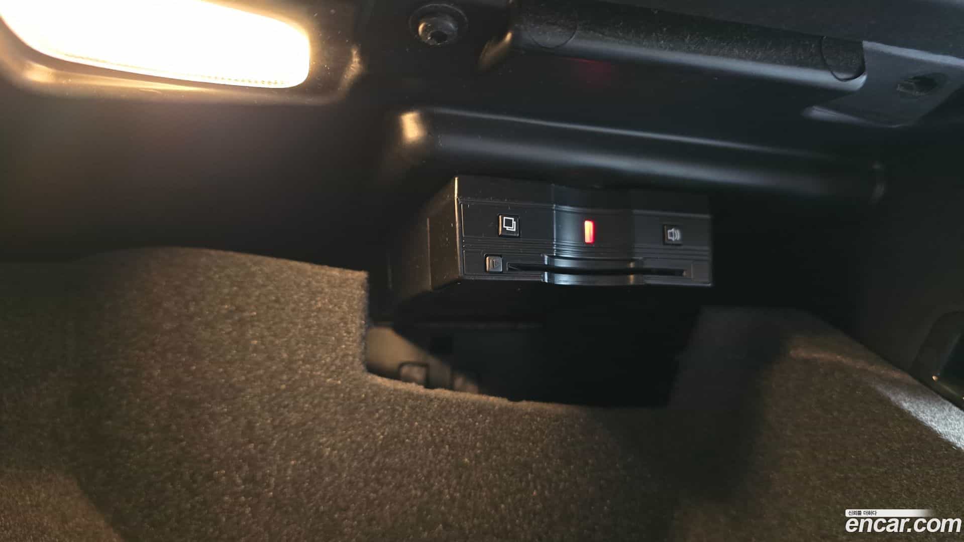 CLA-Class Mercedes-Benz 2017.11-OPTION-043