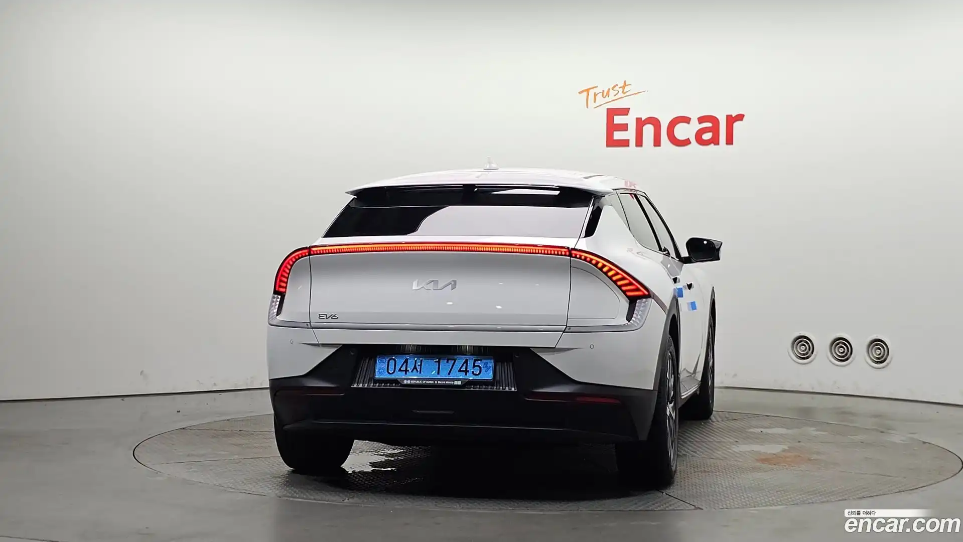 EV6 Kia 2023.10-OUTER-004