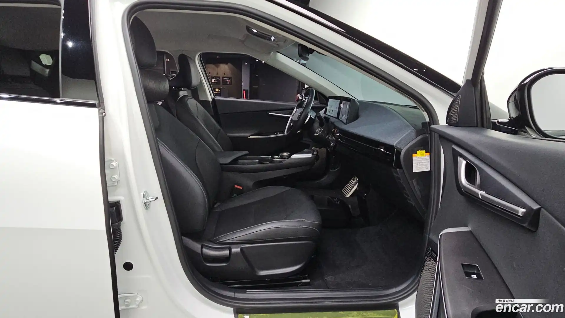 EV6 Kia 2023.10-OPTION-016