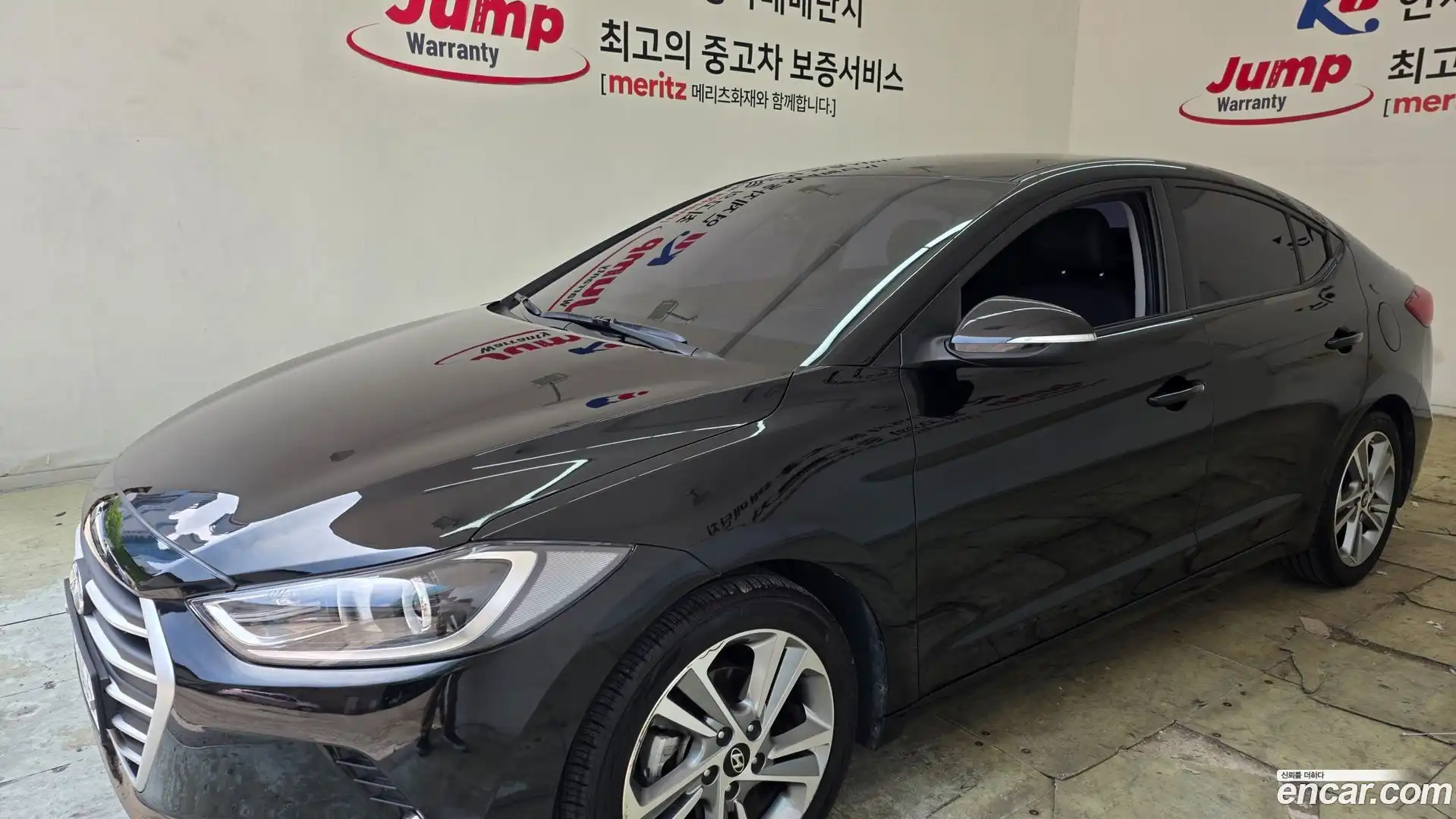 AVANTE Hyundai 2018.1-OUTER-002