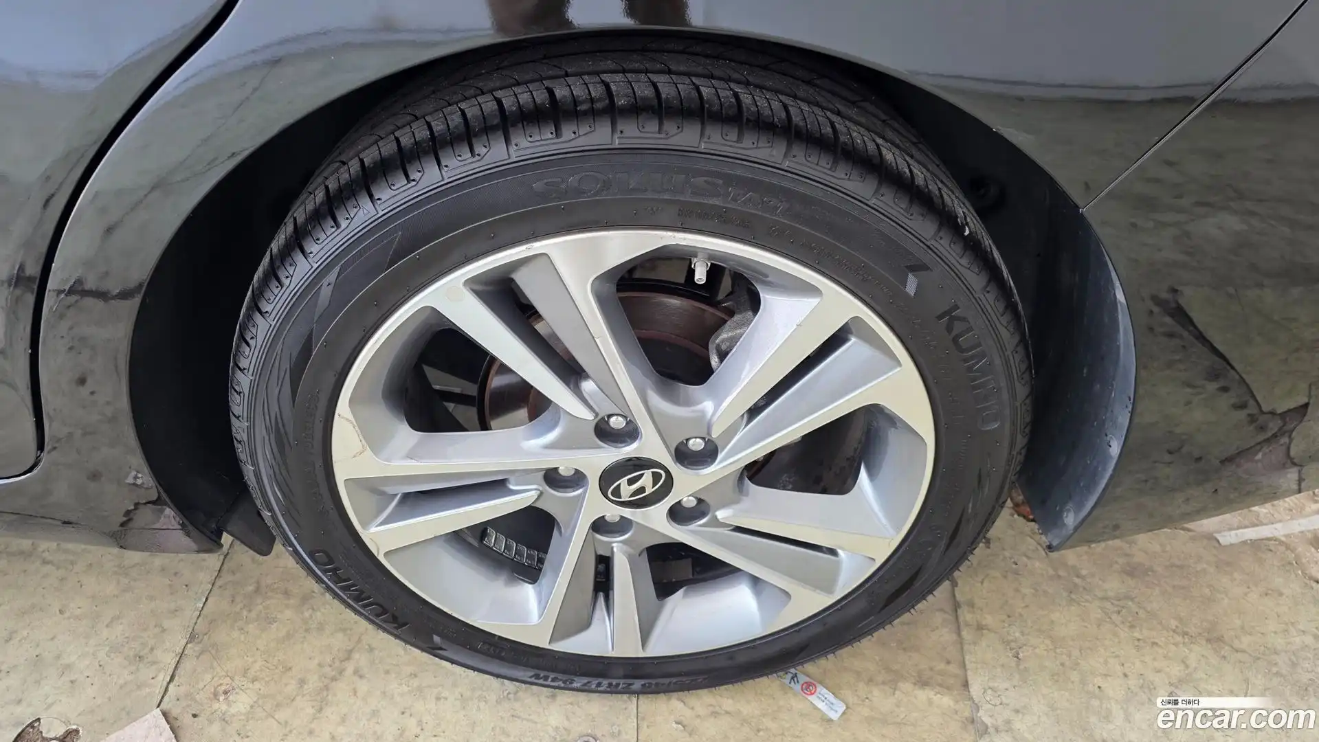 AVANTE Hyundai 2018.1-OPTION-022
