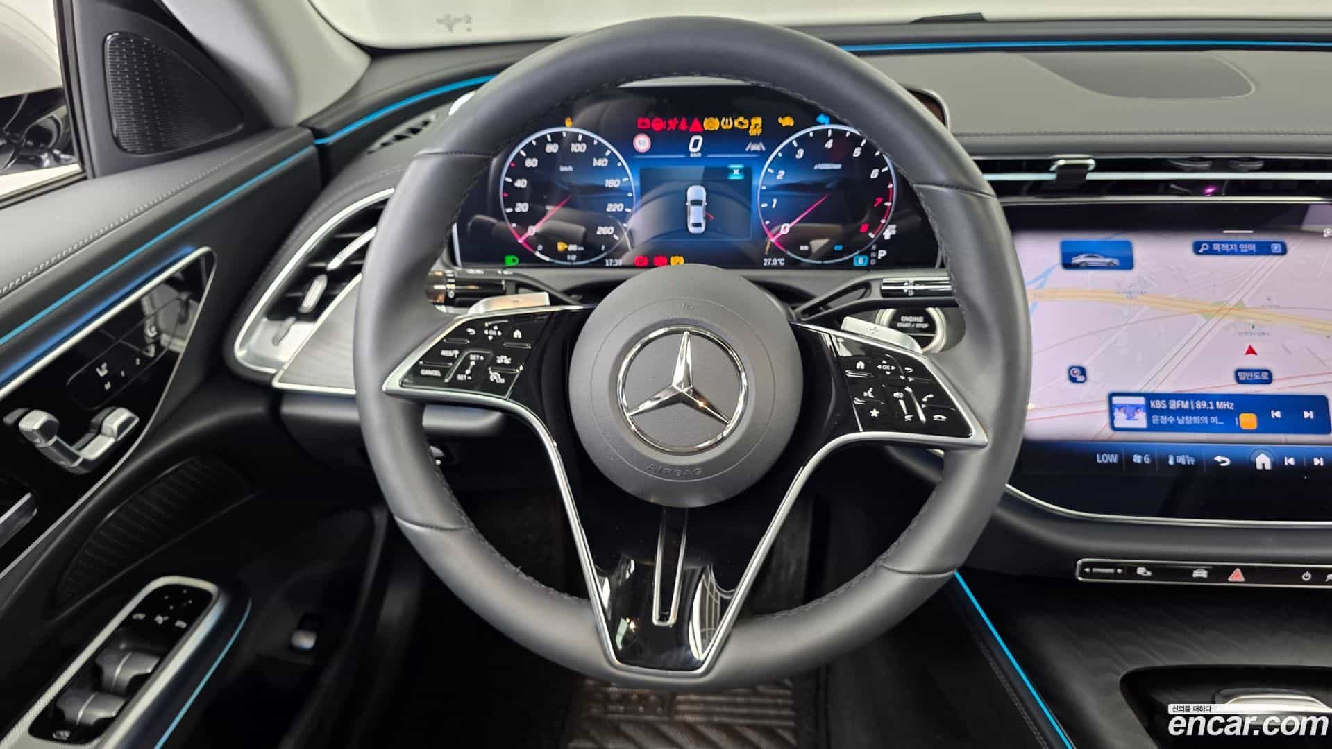 E-Class Mercedes-Benz 2025.1-OPTION-017