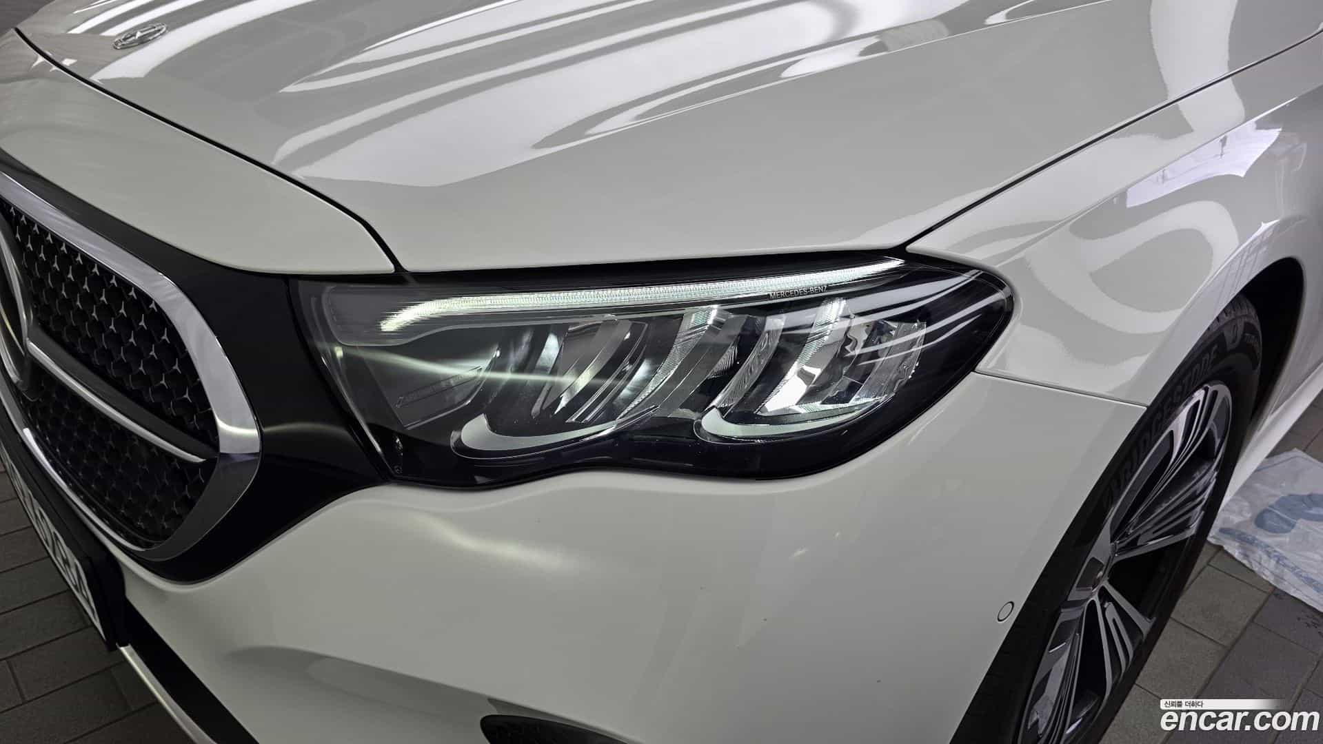 E-Class Mercedes-Benz 2025.1-OUTER-032