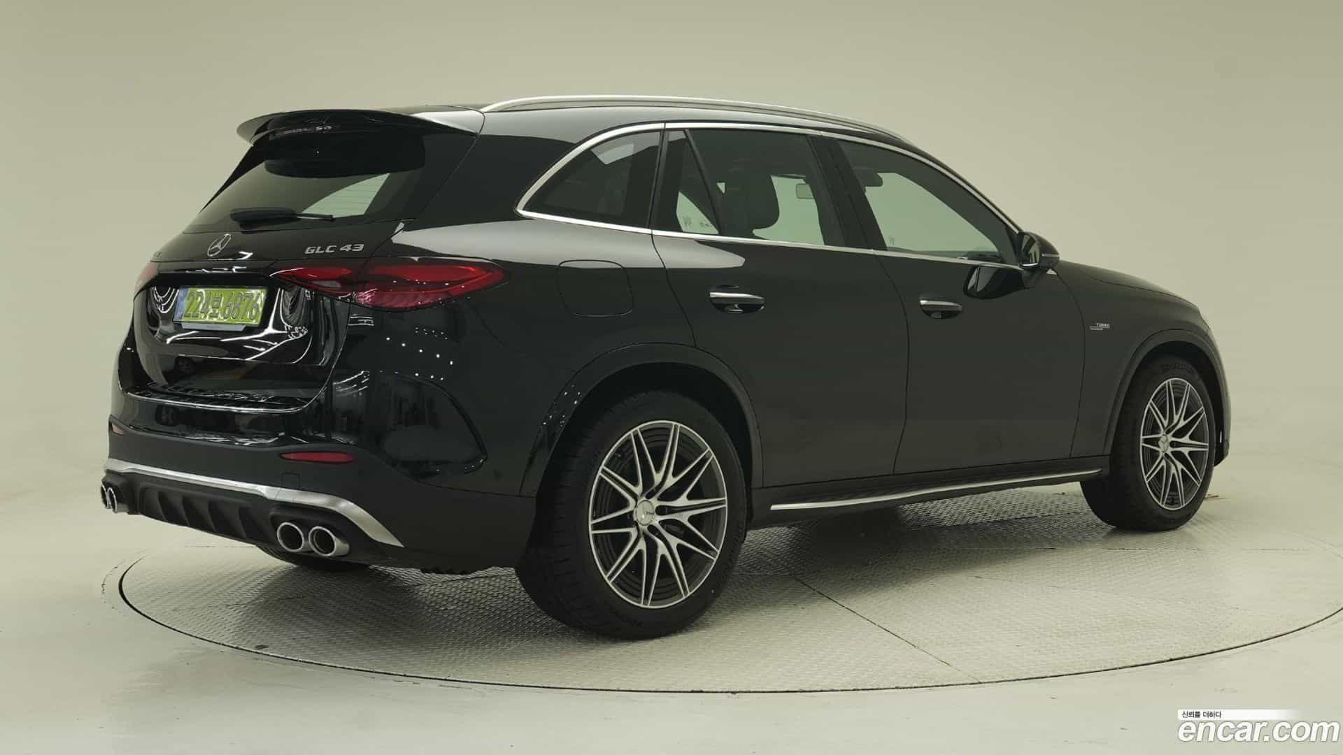 GLC-Class Mercedes-Benz 2025.8-OUTER-002
