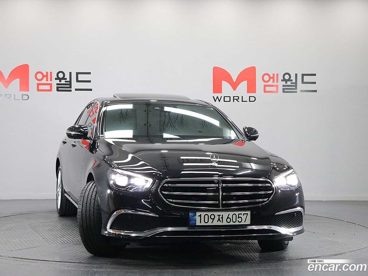E-Class Mercedes-Benz 2022.2-OUTER-002