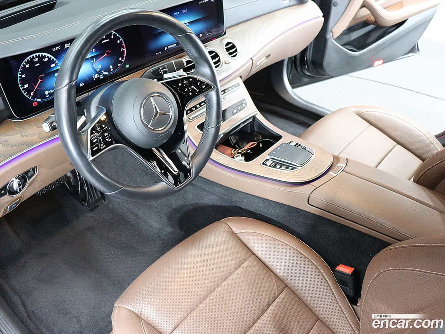 E-Class Mercedes-Benz 2022.2-OPTION-020