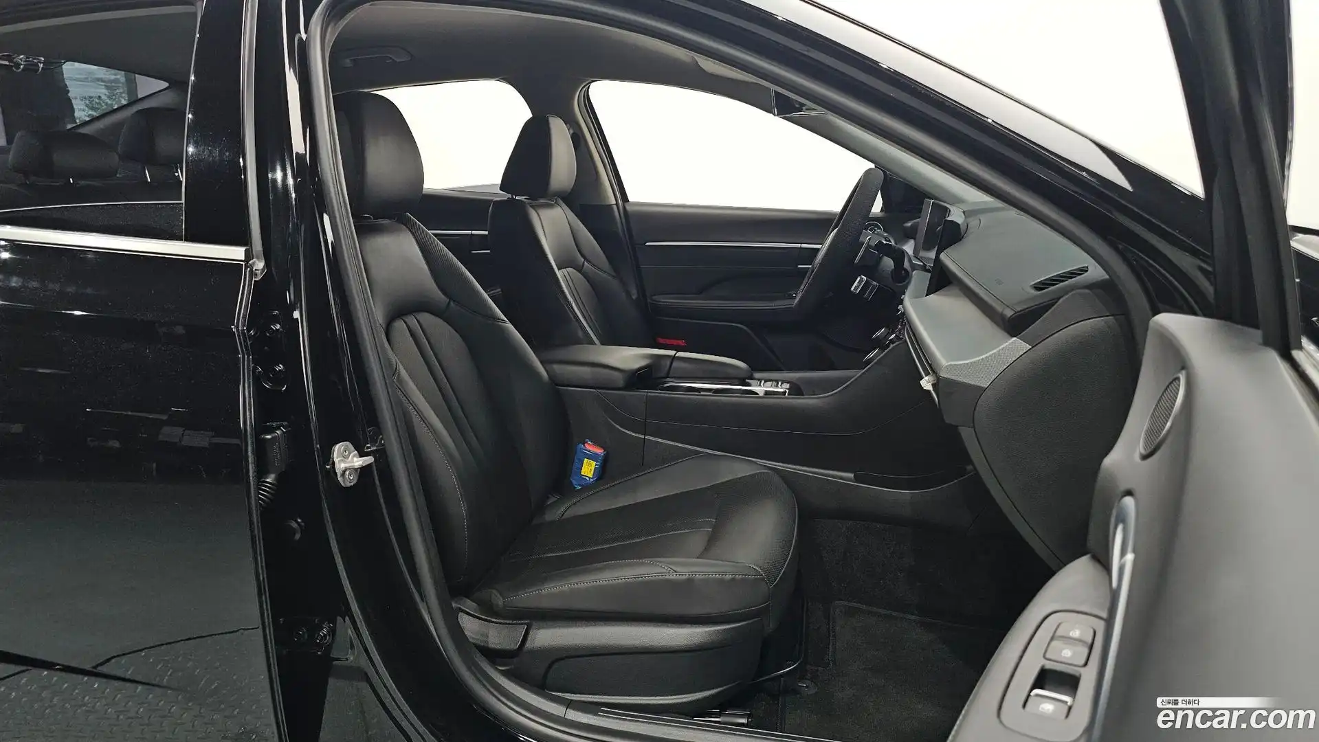 Sonata Hyundai 2024.6-INNER-010