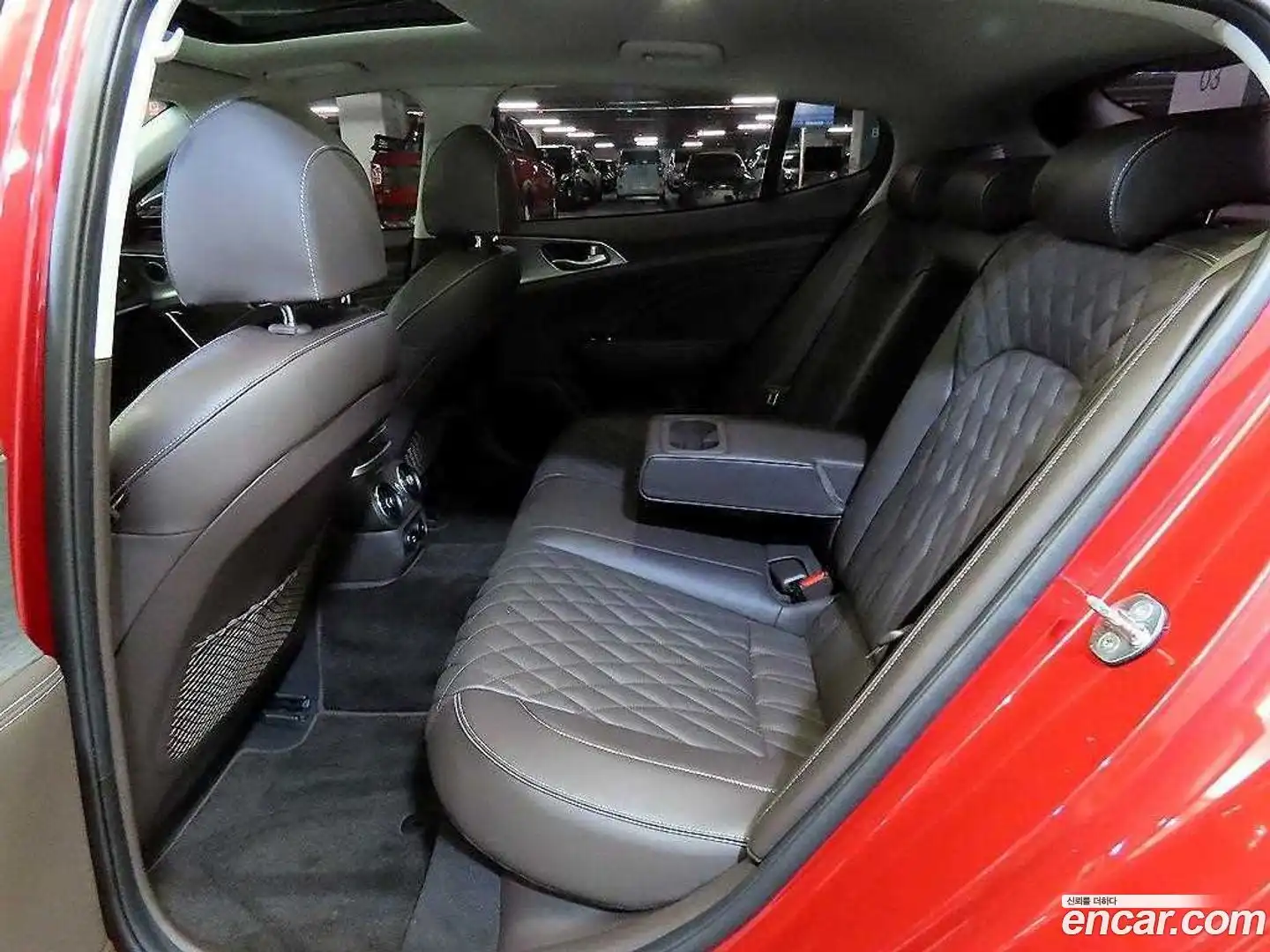 Stinger Kia 2020.10-INNER-007
