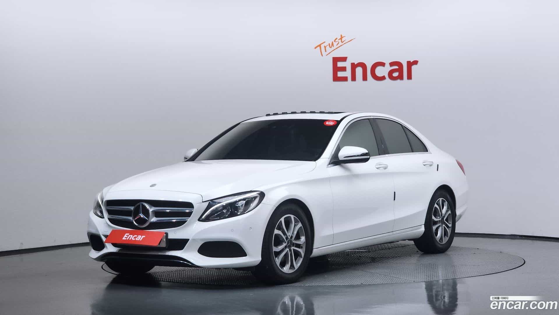 C-Class Mercedes-Benz 2016.1-OUTER-001