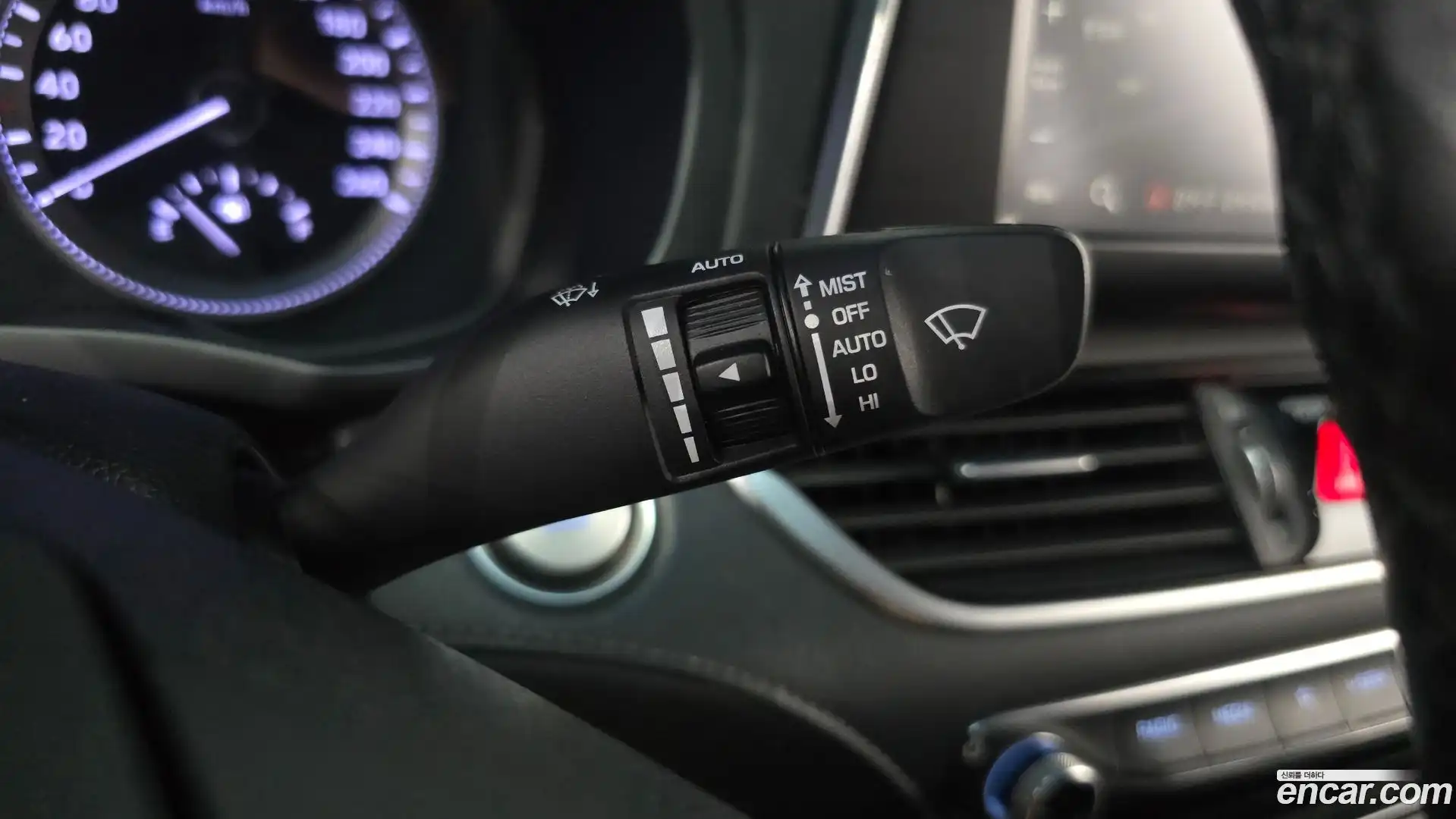 Grandeur Hyundai 2017.2-OPTION-040