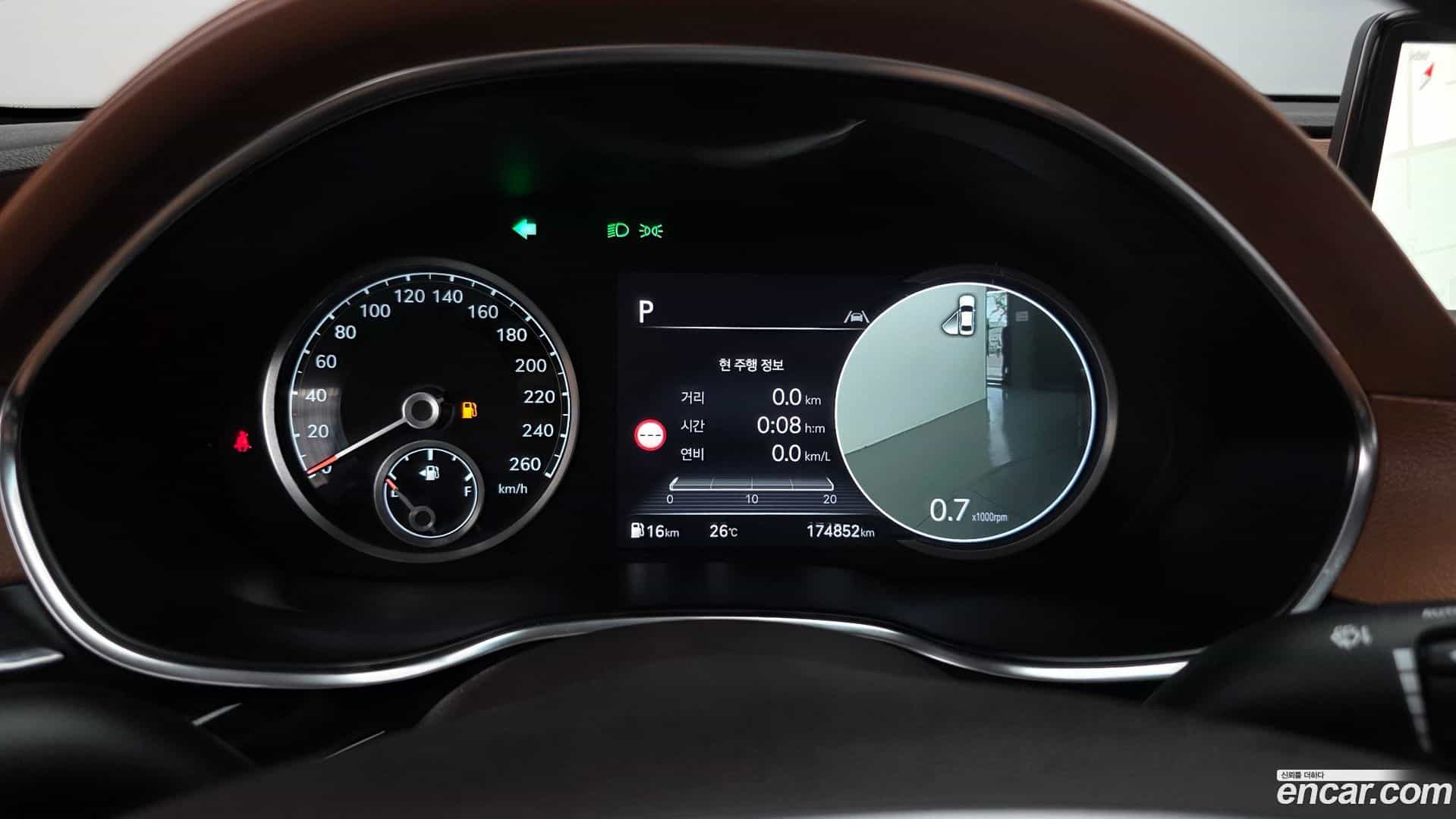 G80 Genesis 2022.2-INNER-008