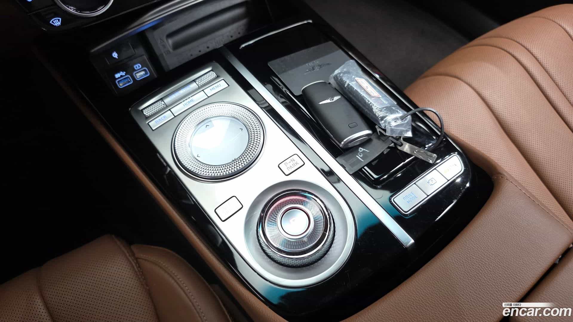 G80 Genesis 2022.2-INNER-009