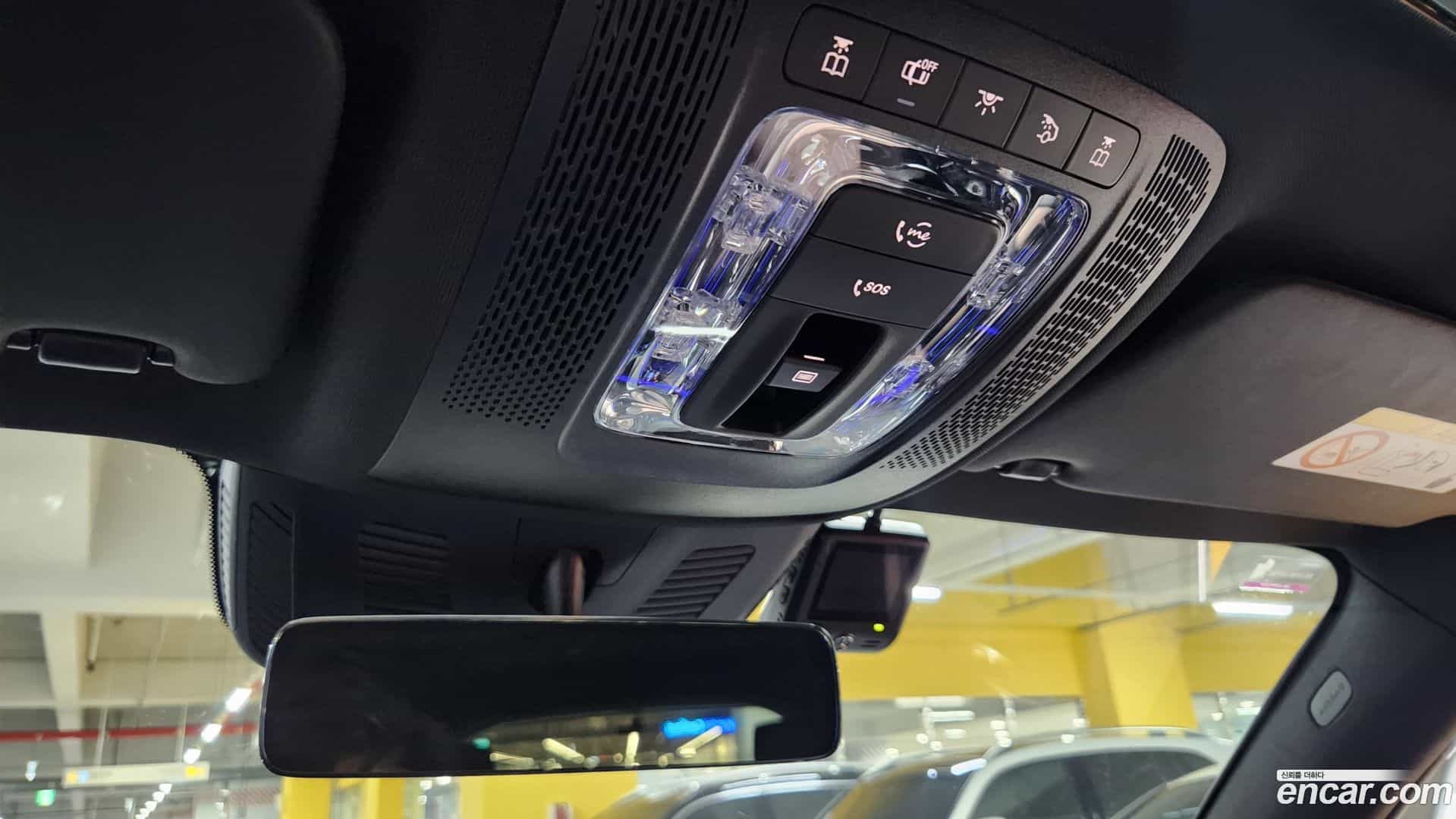 EQB Mercedes-Benz 2023.1-INNER-008