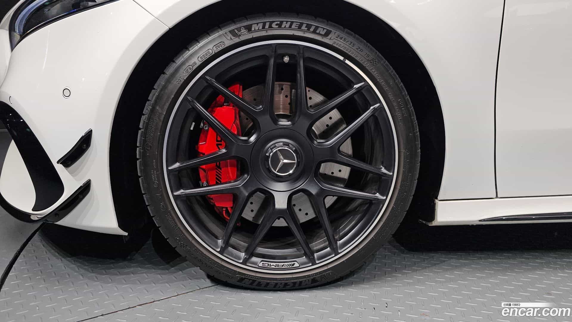 A-Class Mercedes-Benz 2025.2-OUTER-005