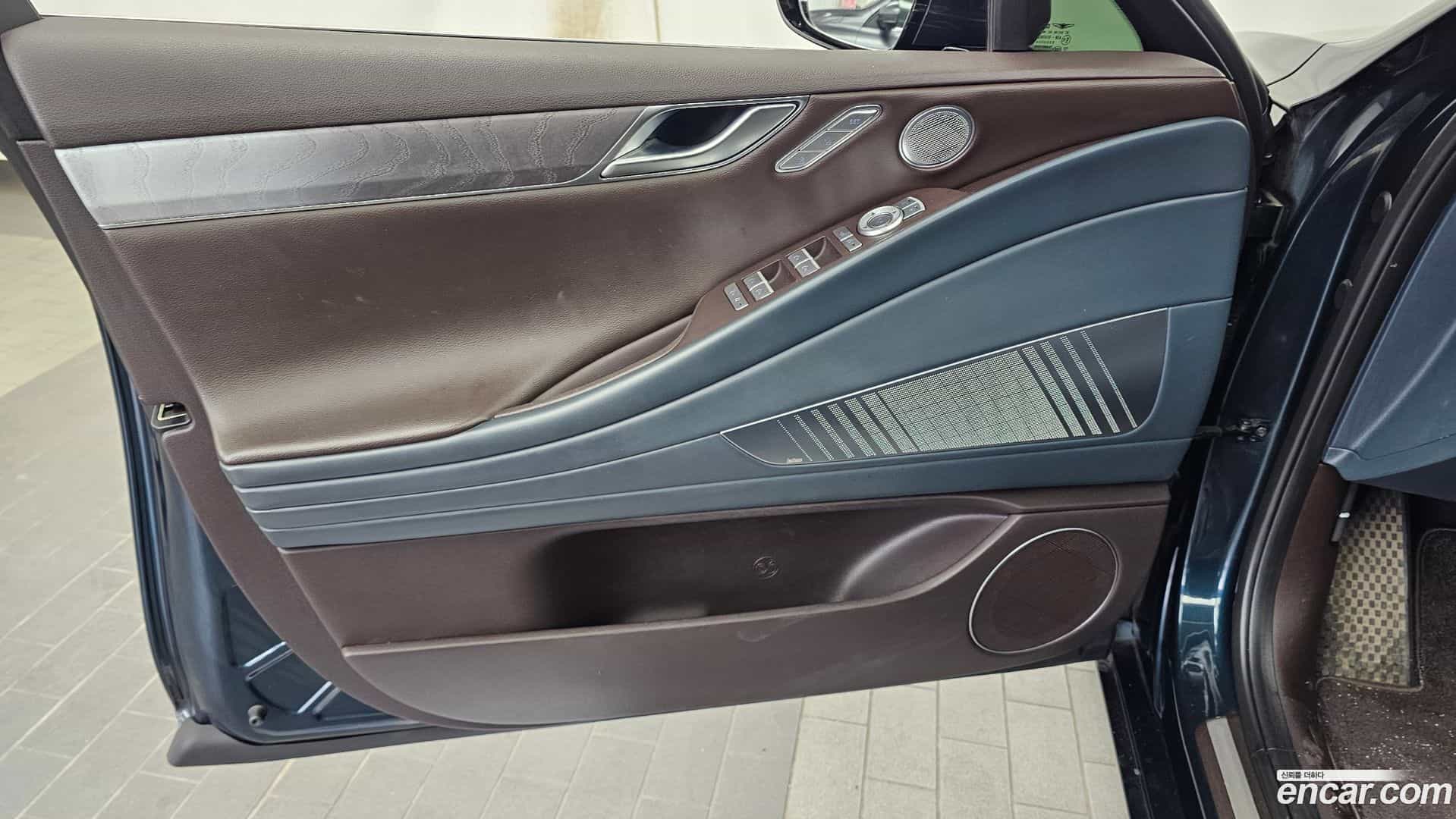 G80 Genesis 2021.5-INNER-034