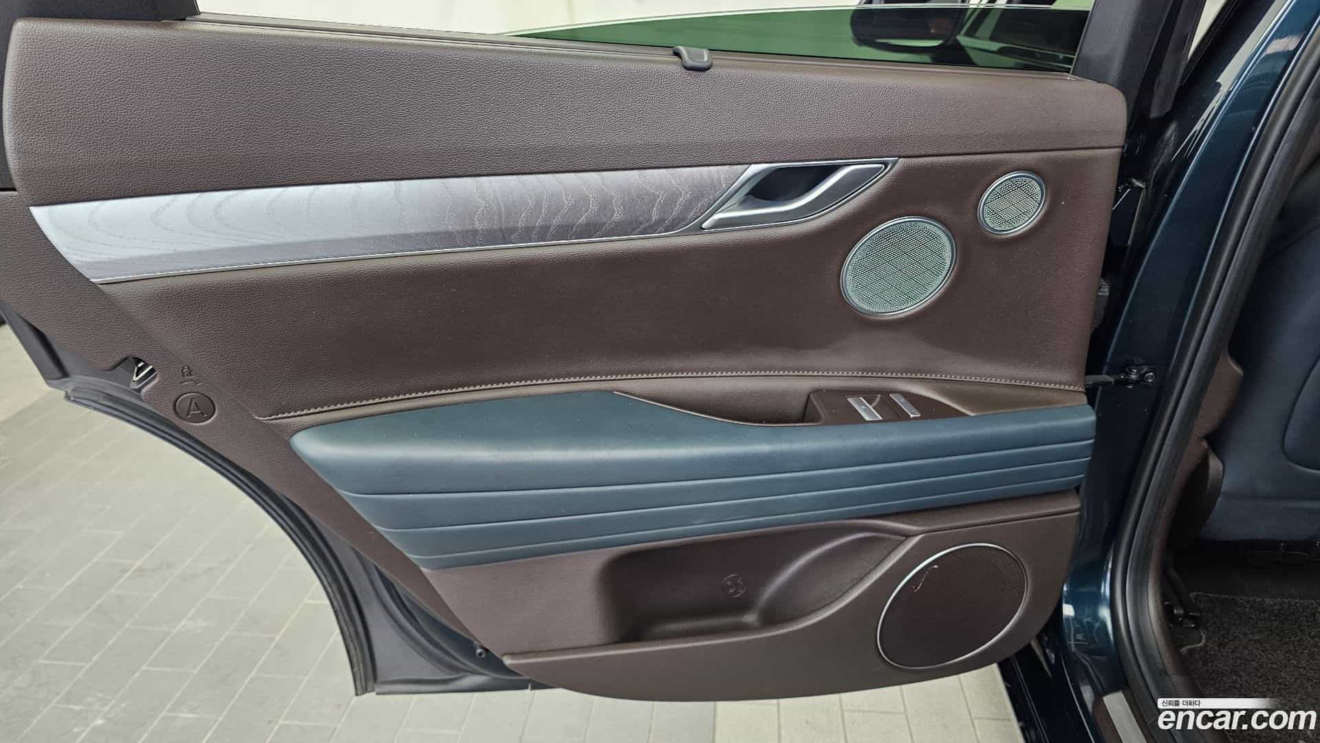 G80 Genesis 2021.5-INNER-035