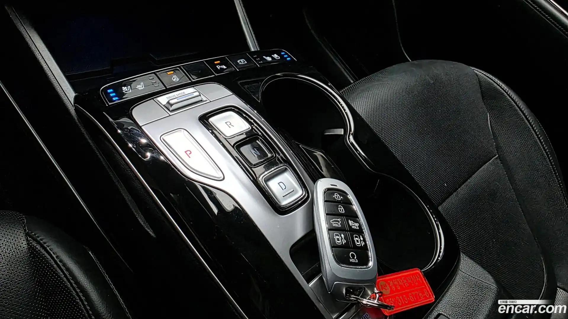 Tucson Hyundai 2021.1-INNER-009