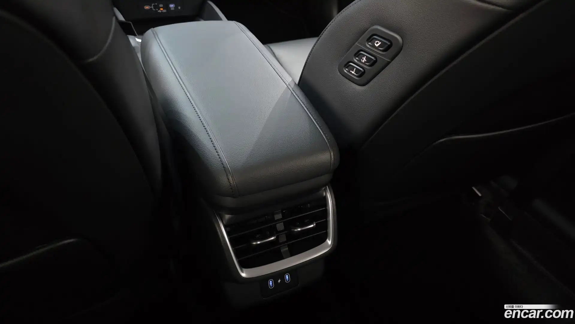 Grandeur Hyundai 2024.3-OPTION-044