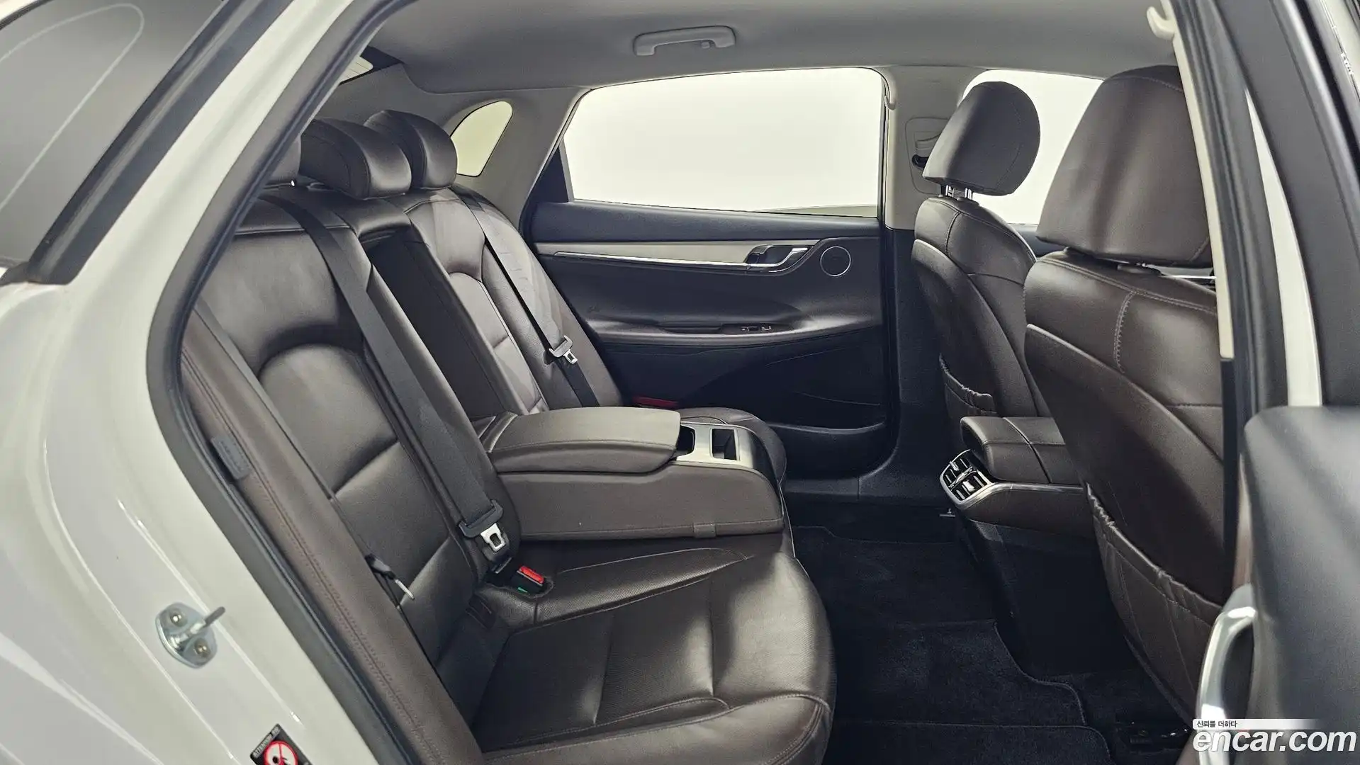 Grandeur Hyundai 2020.4-OPTION-016