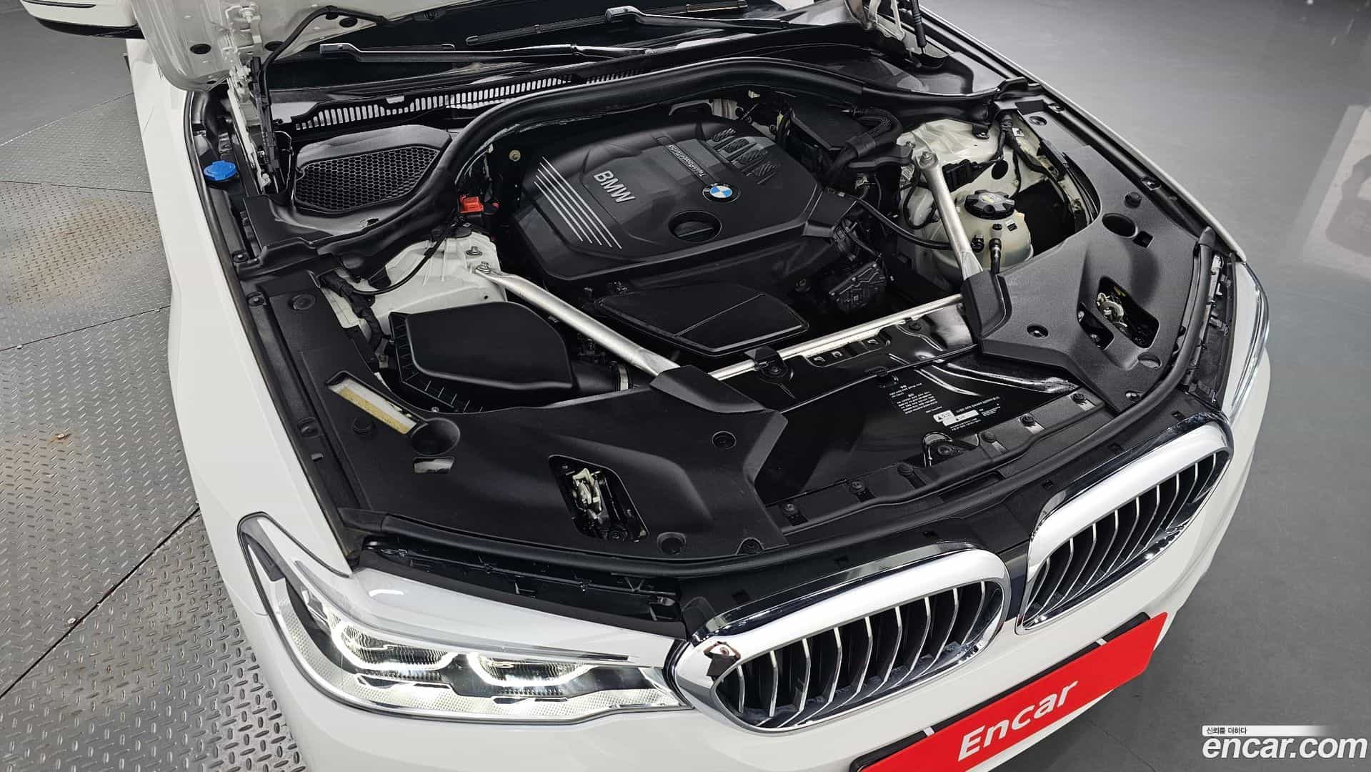 5-Series BMW 2018.5-OUTER-006