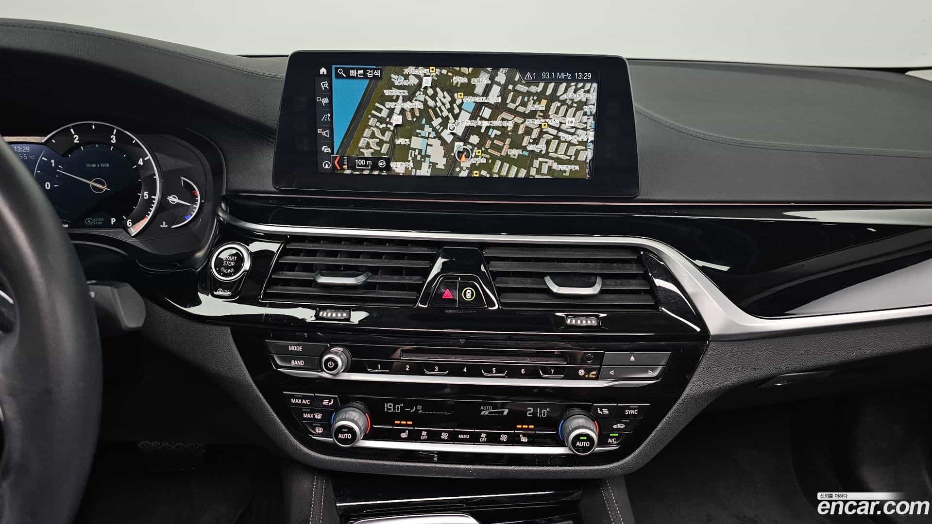5-Series BMW 2018.5-OPTION-021