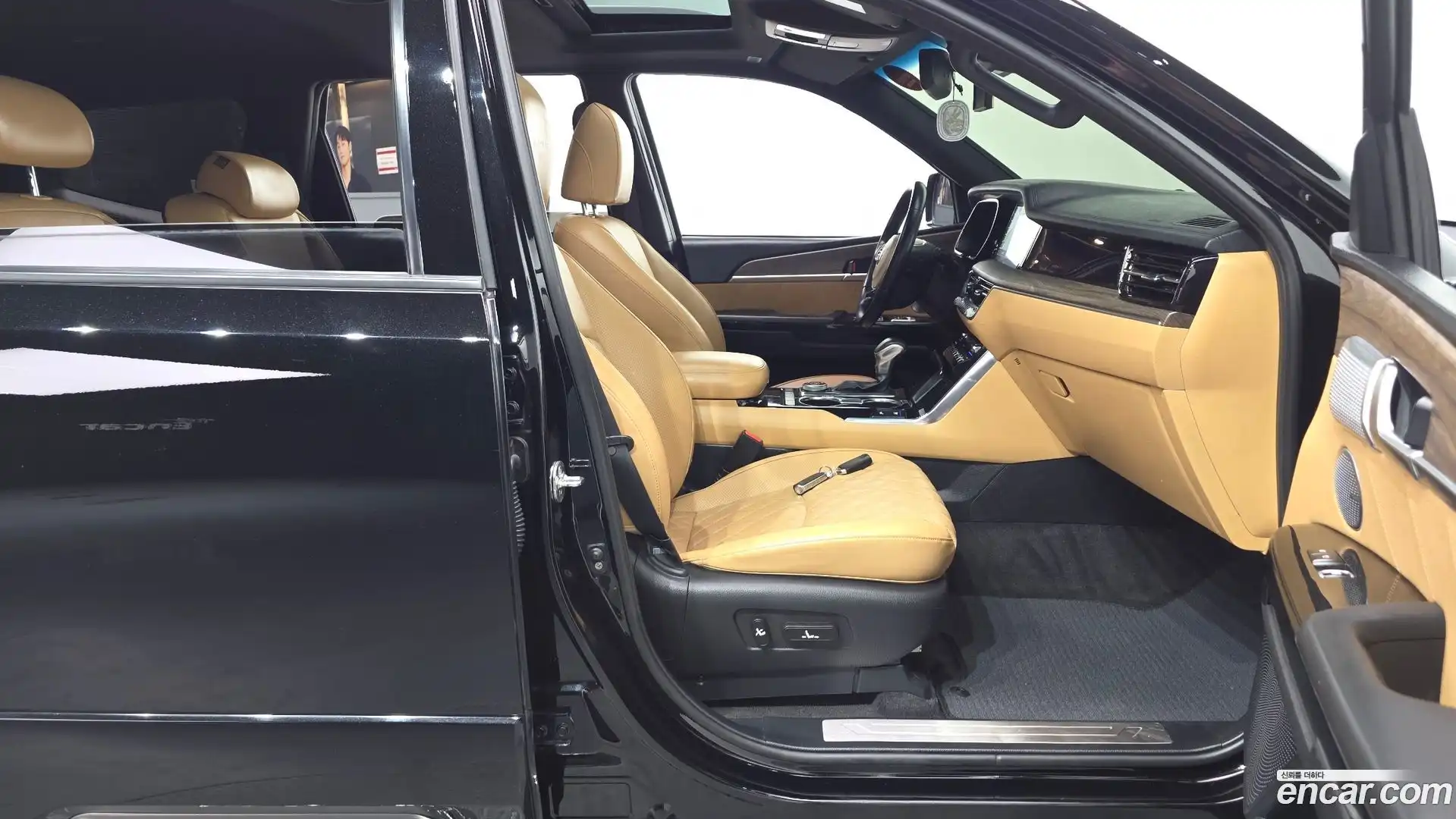 Mohave Kia 2021.0-INNER-036