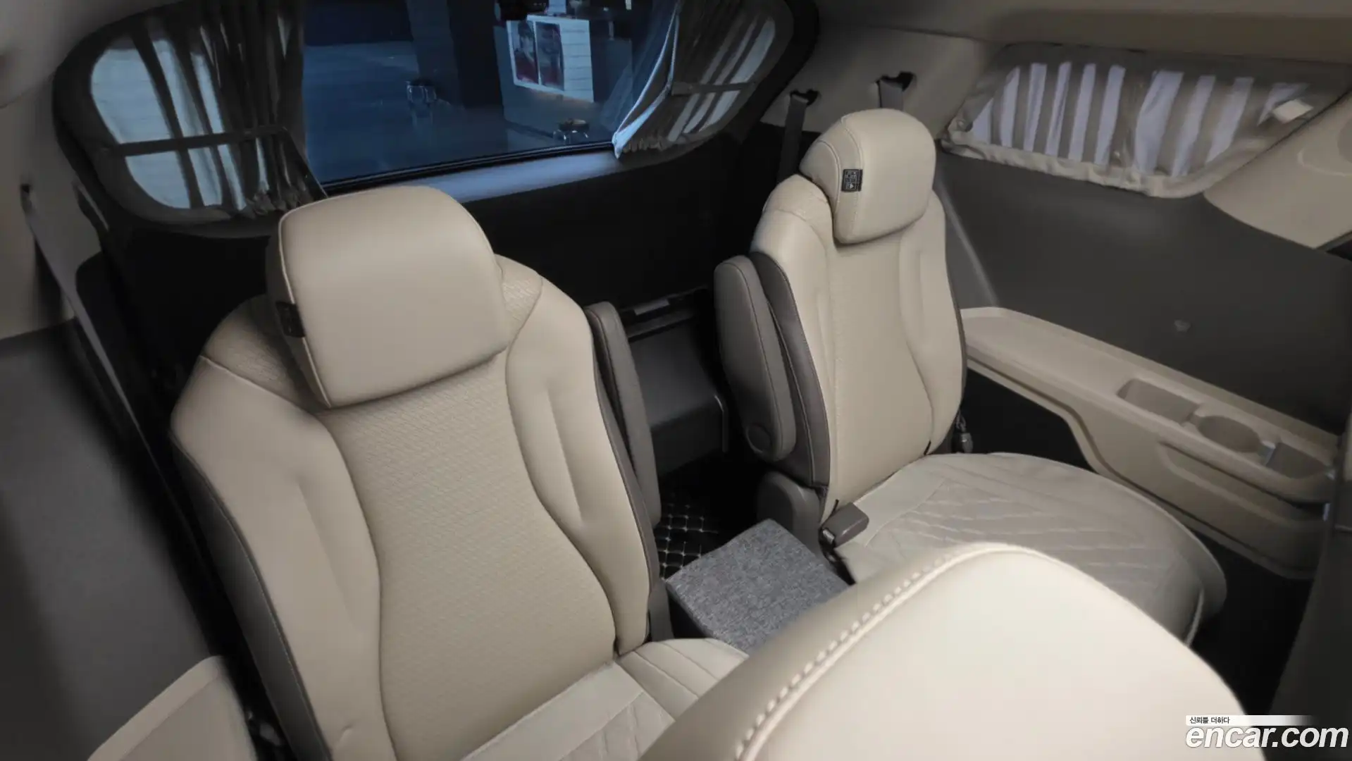 Canival Kia 2023.8-INNER-036