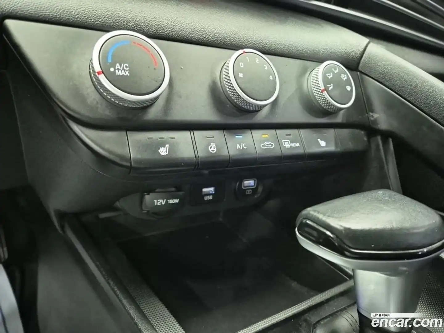 AVANTE Hyundai 2021.3-OPTION-015