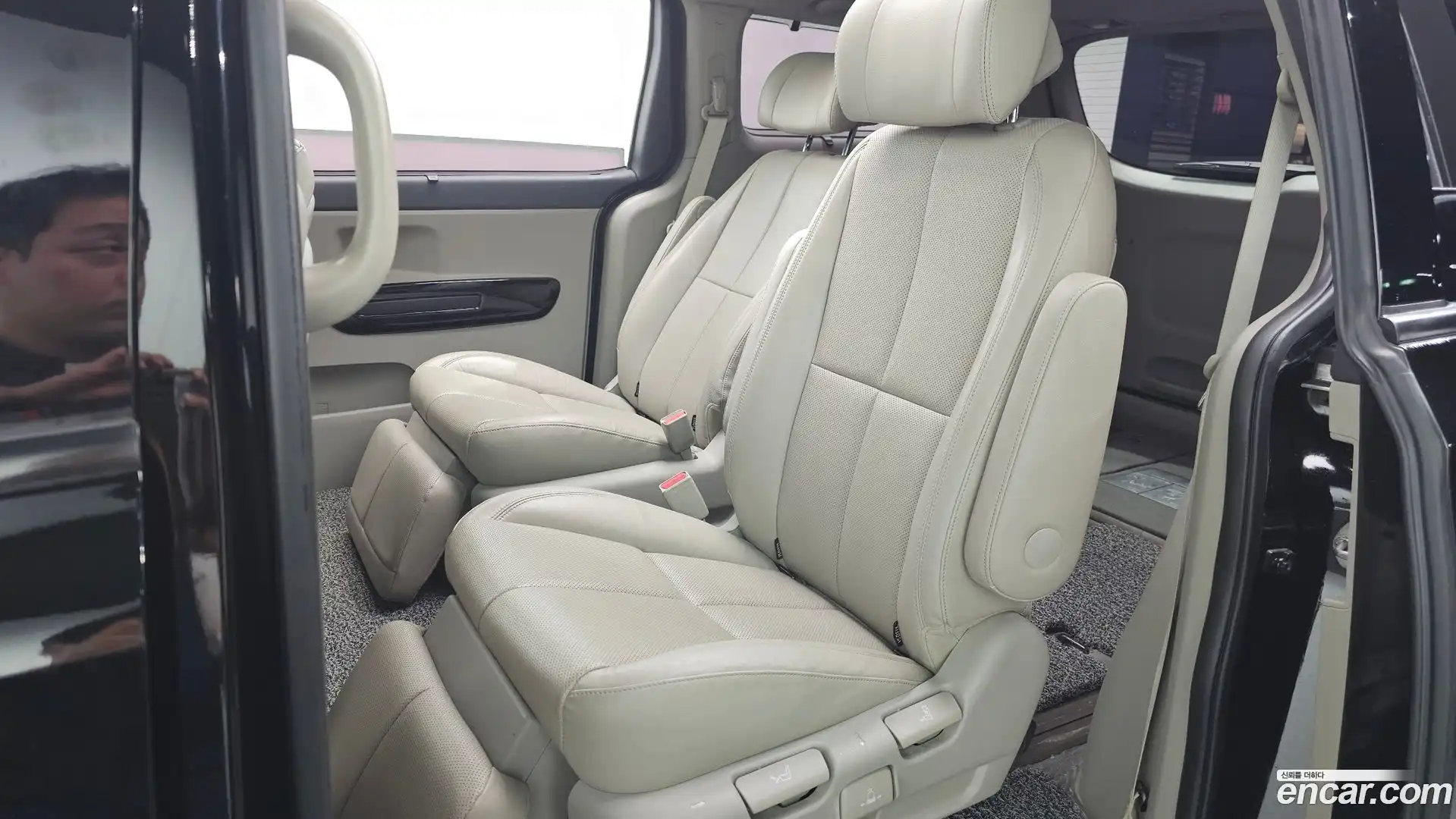 Canival Kia 2018.8-OPTION-020
