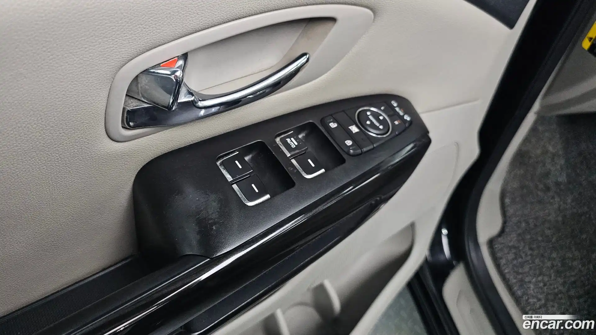 Canival Kia 2018.8-OPTION-024