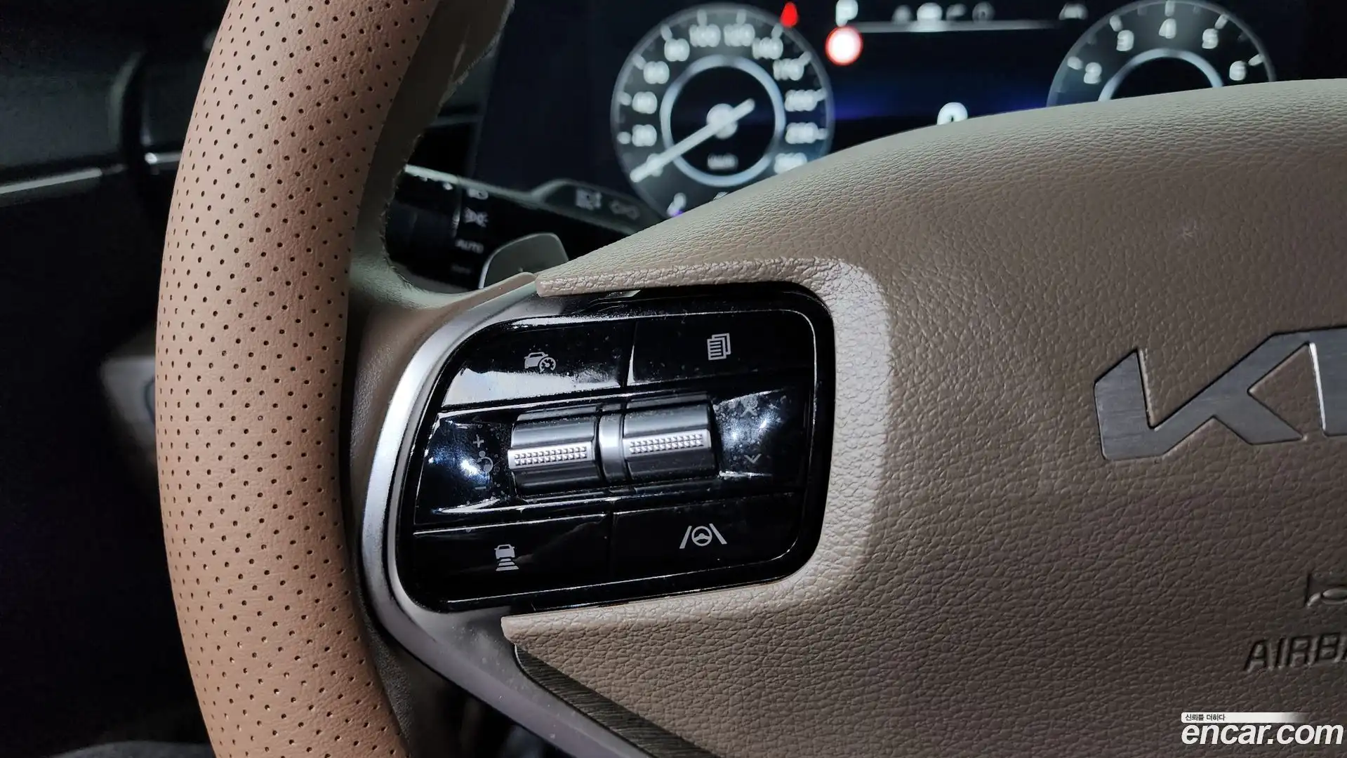 K8 Kia 2021.4-OPTION-021