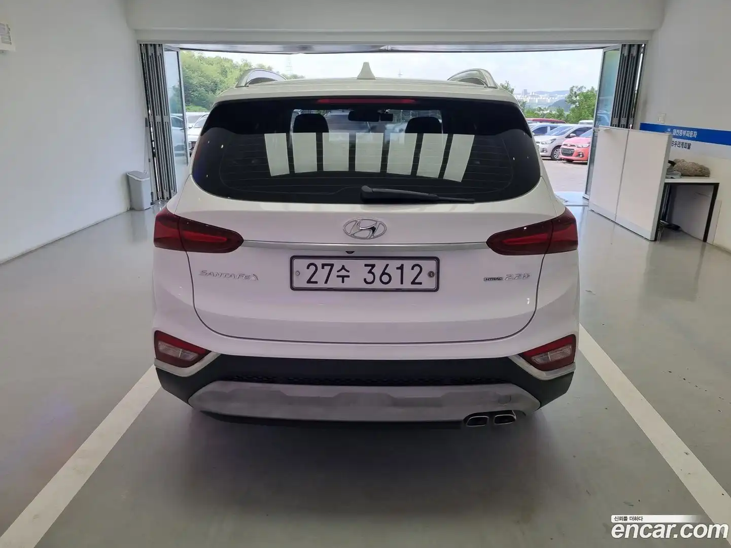Santafe Hyundai 2019.0-OUTER-004