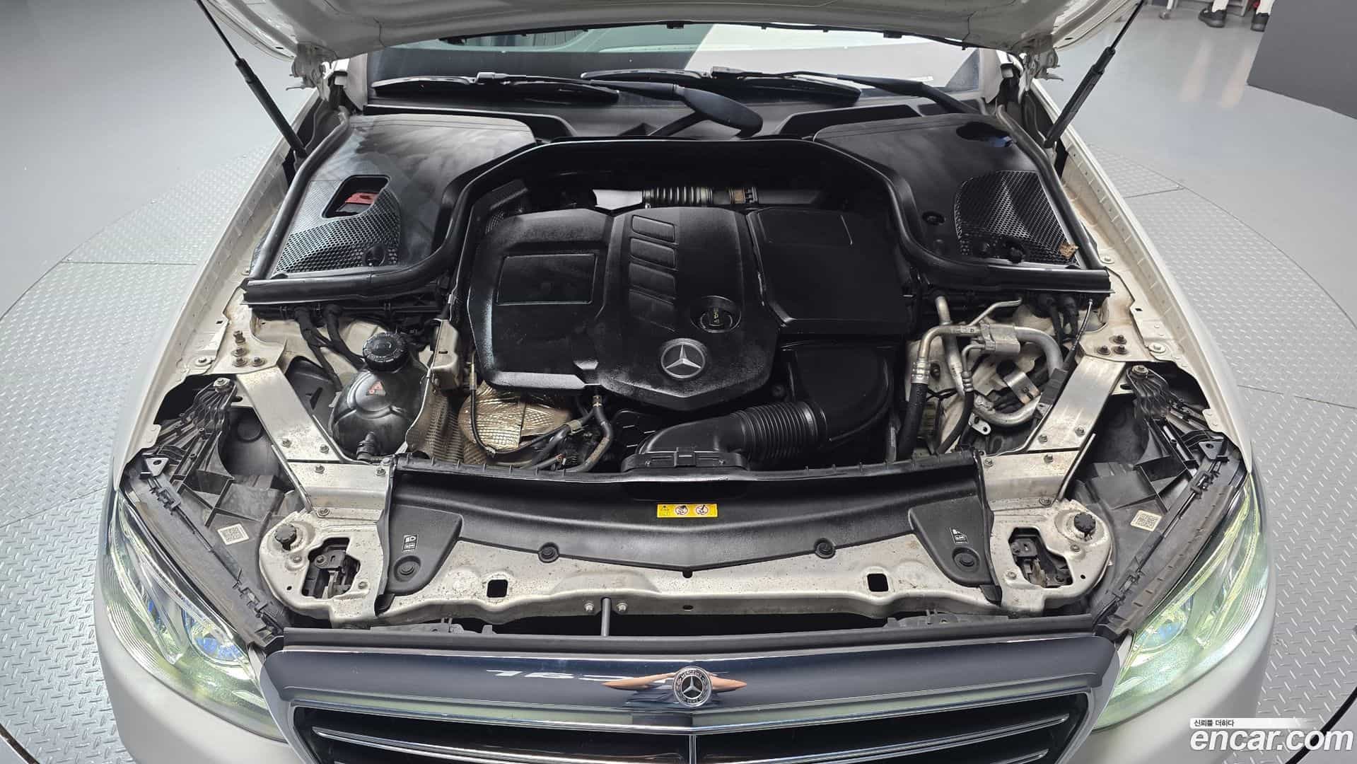 E-Class Mercedes-Benz 2018.3-OUTER-006