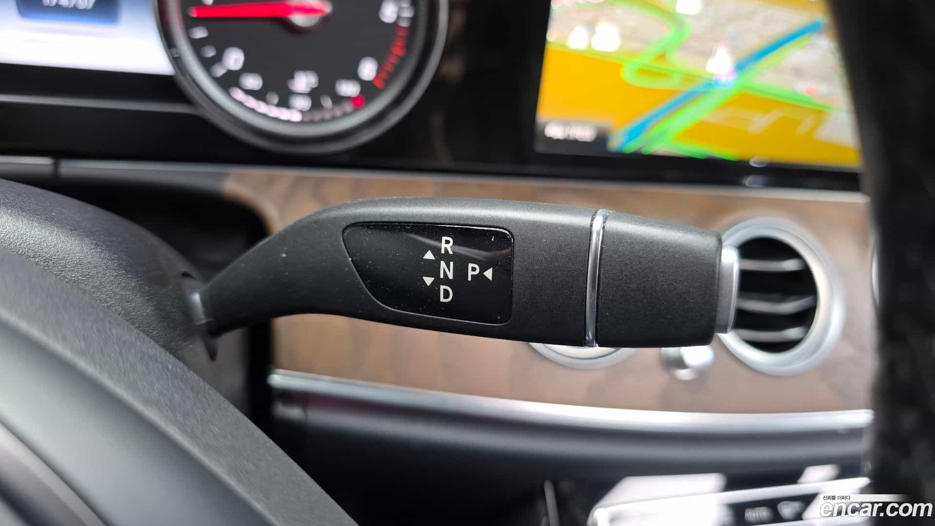 E-Class Mercedes-Benz 2018.3-INNER-009