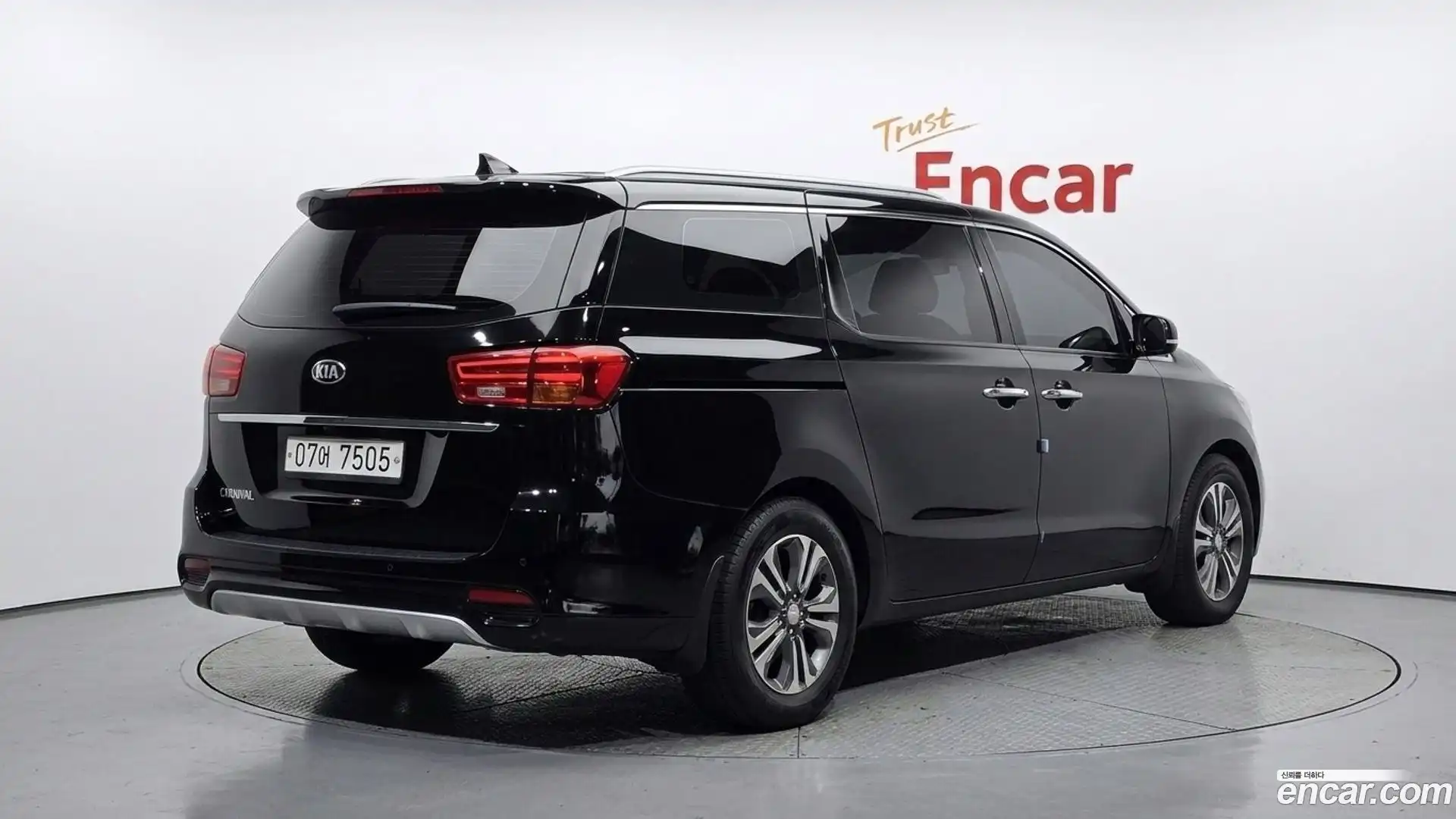 Canival Kia 2019.4-OUTER-002