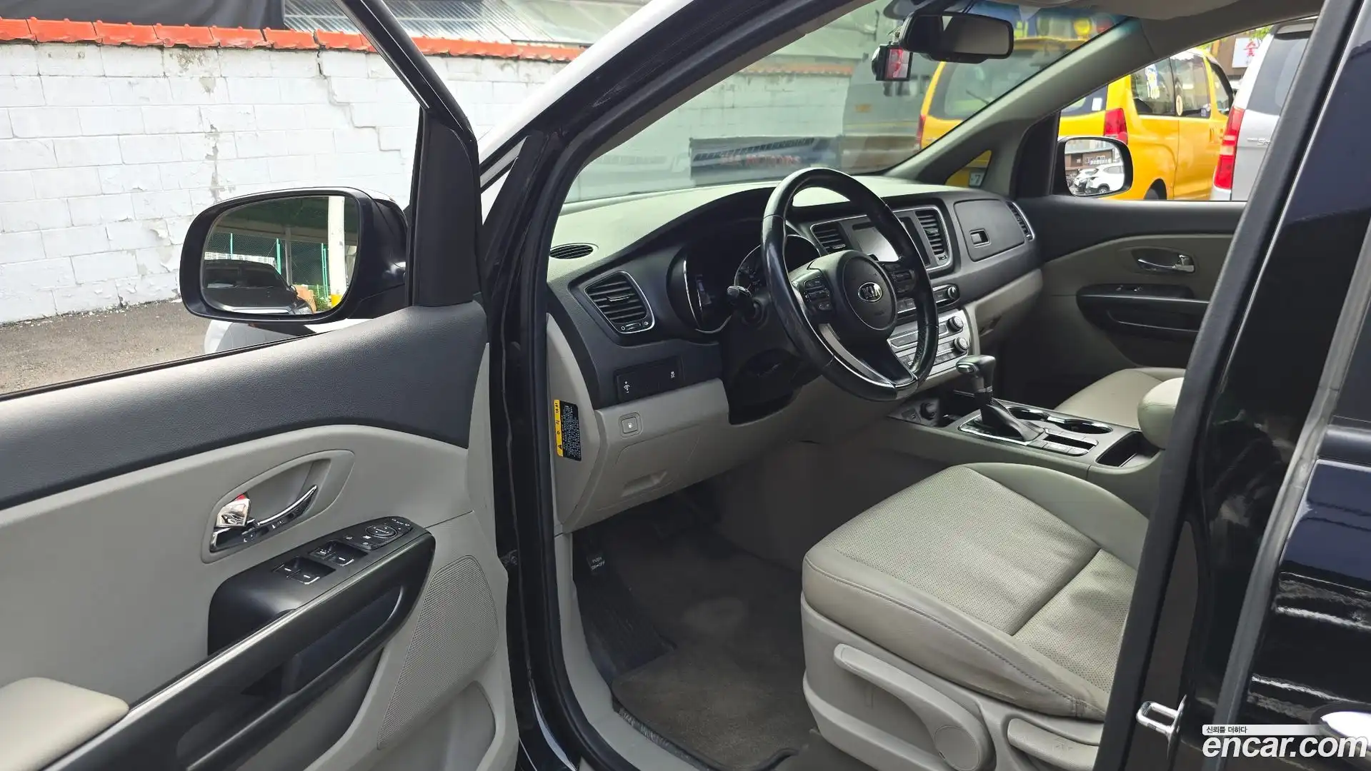 Canival Kia 2019.4-INNER-010