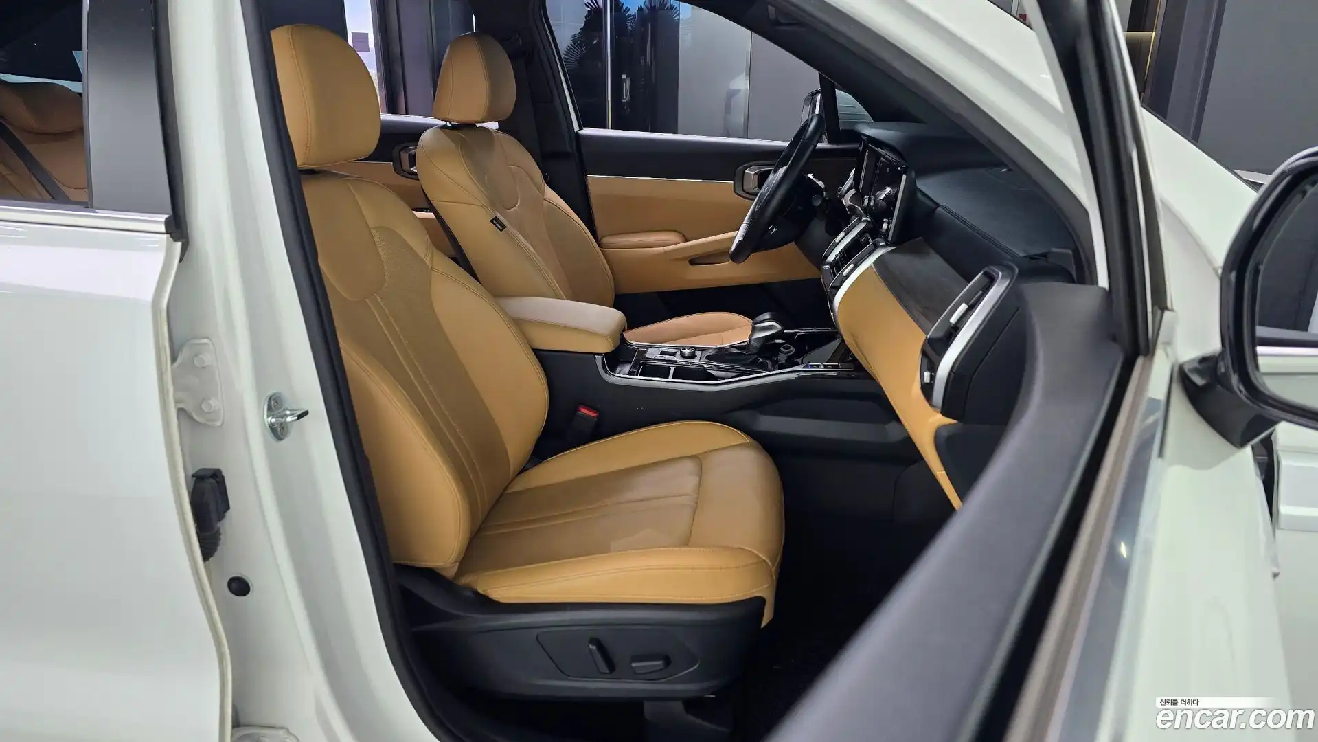 Sorento Kia 2022.2-INNER-010