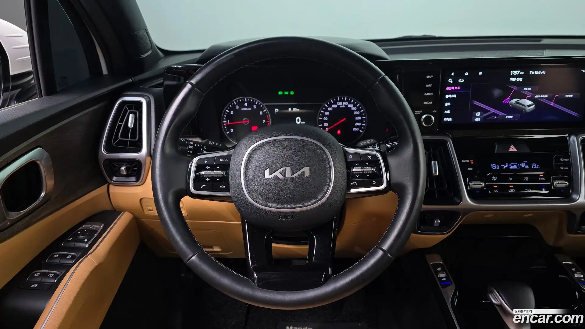Sorento Kia 2022.2-OPTION-017