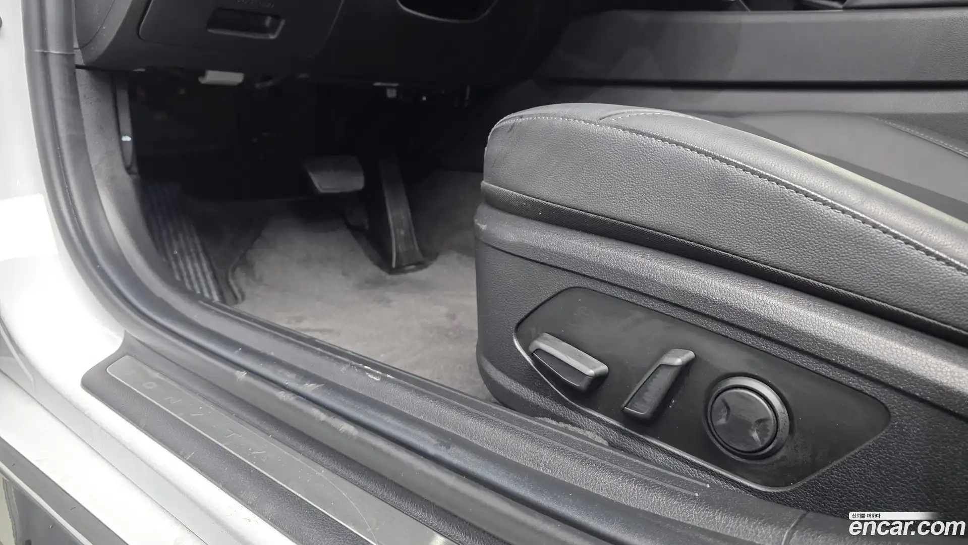 Sonata Hyundai 2024.9-OPTION-045