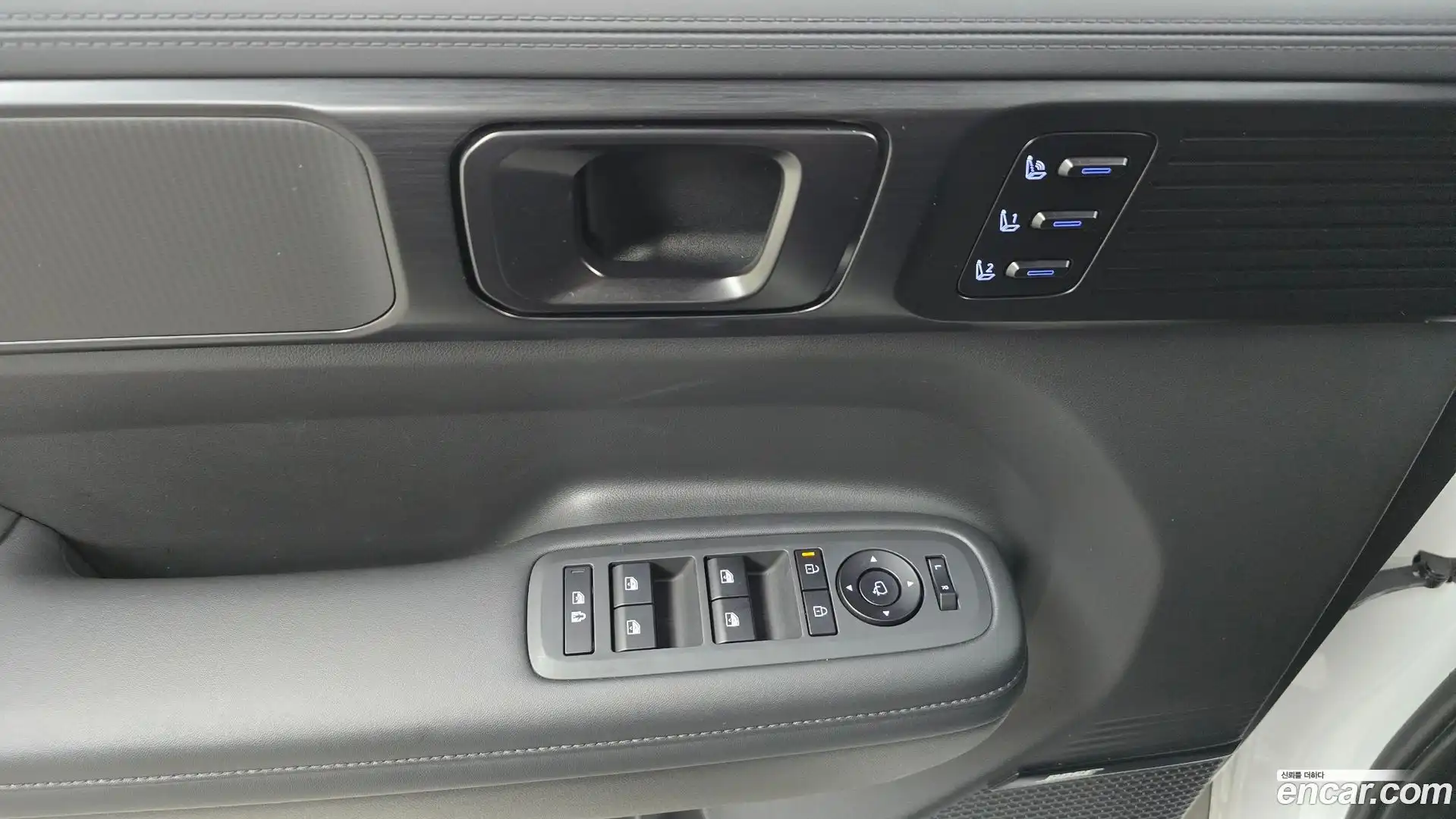 Santafe Hyundai 2024.6-OPTION-043