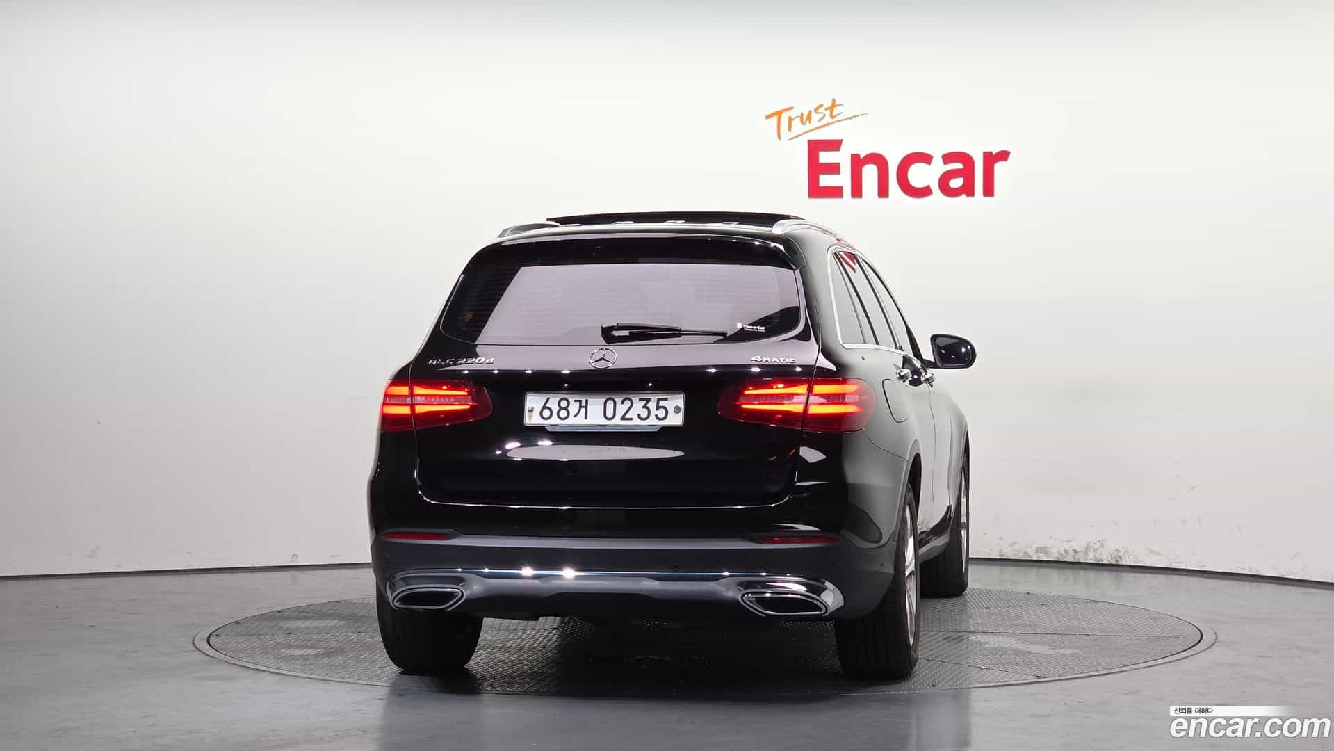 GLC-Class Mercedes-Benz 2016.7-OUTER-004