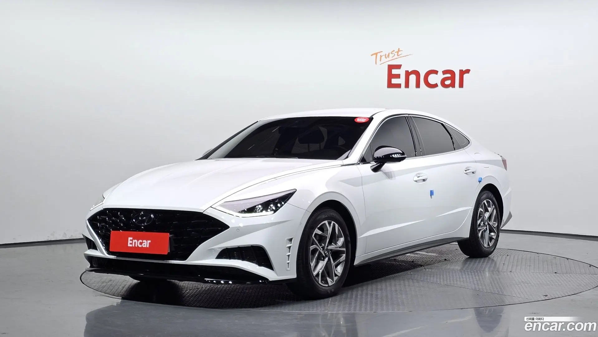 Main__Slider__Photo:Sonata Hyundai 2022.6-0