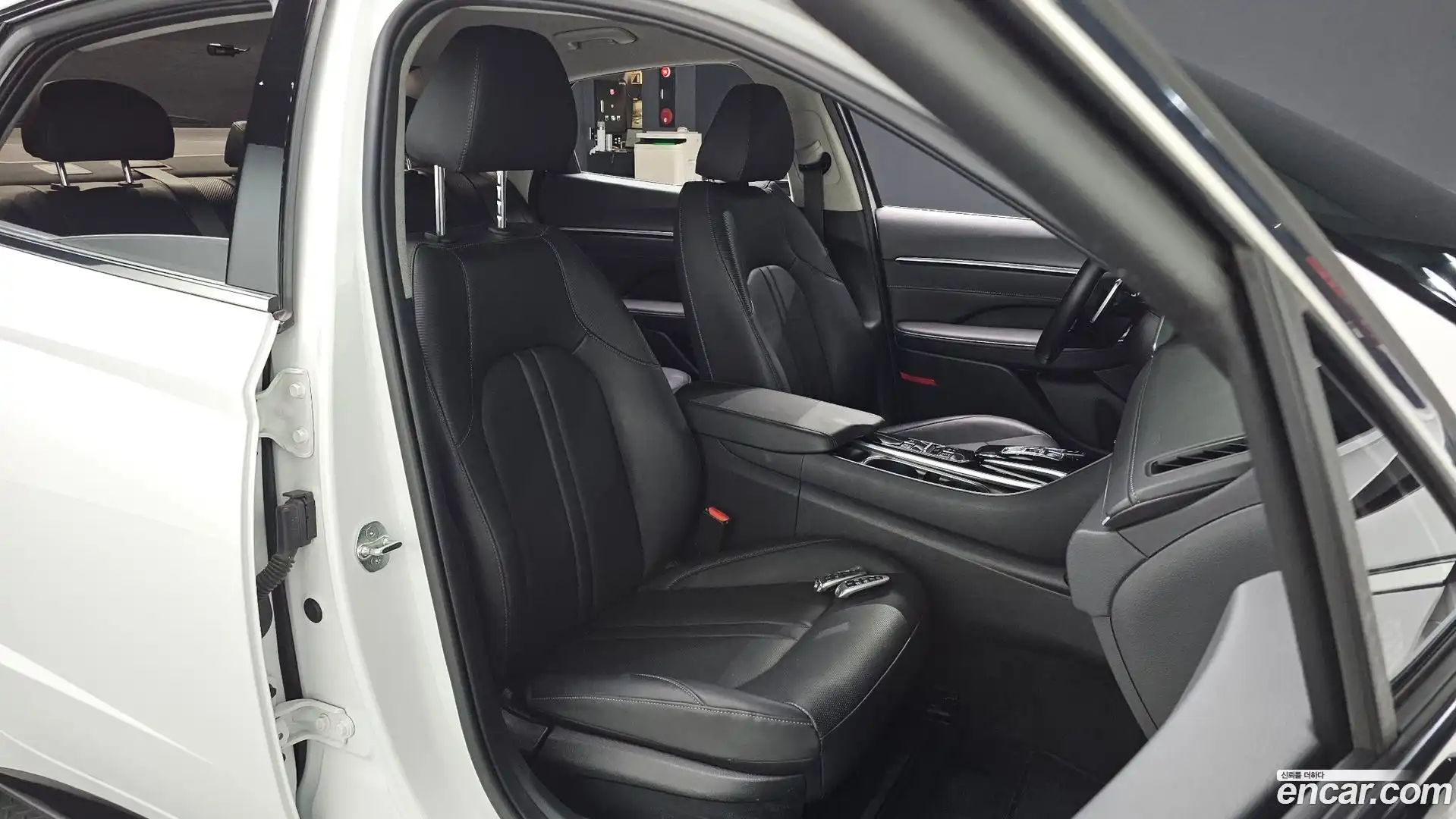 Sonata Hyundai 2022.6-INNER-010