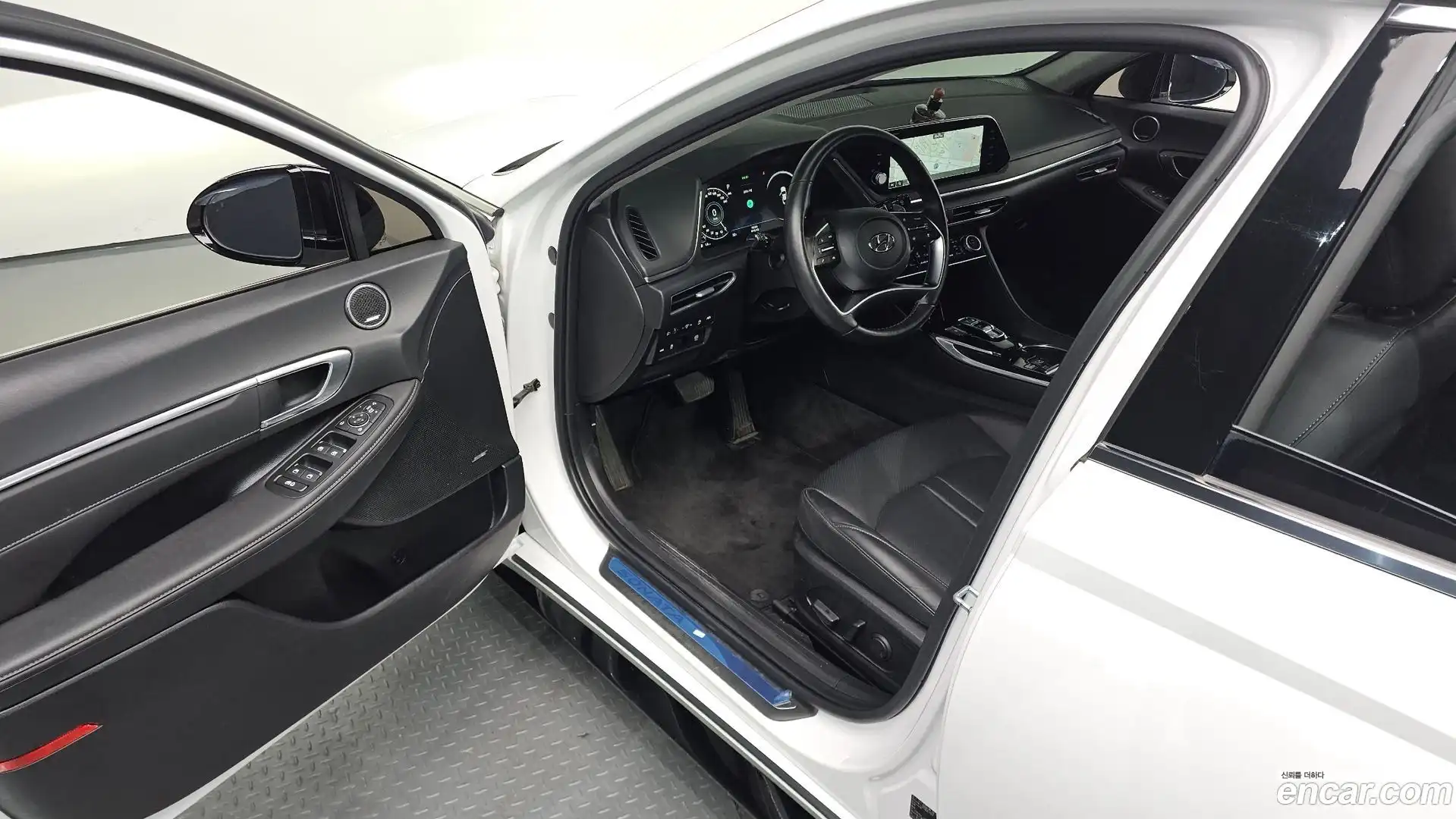 Sonata Hyundai 2022.6-OPTION-015